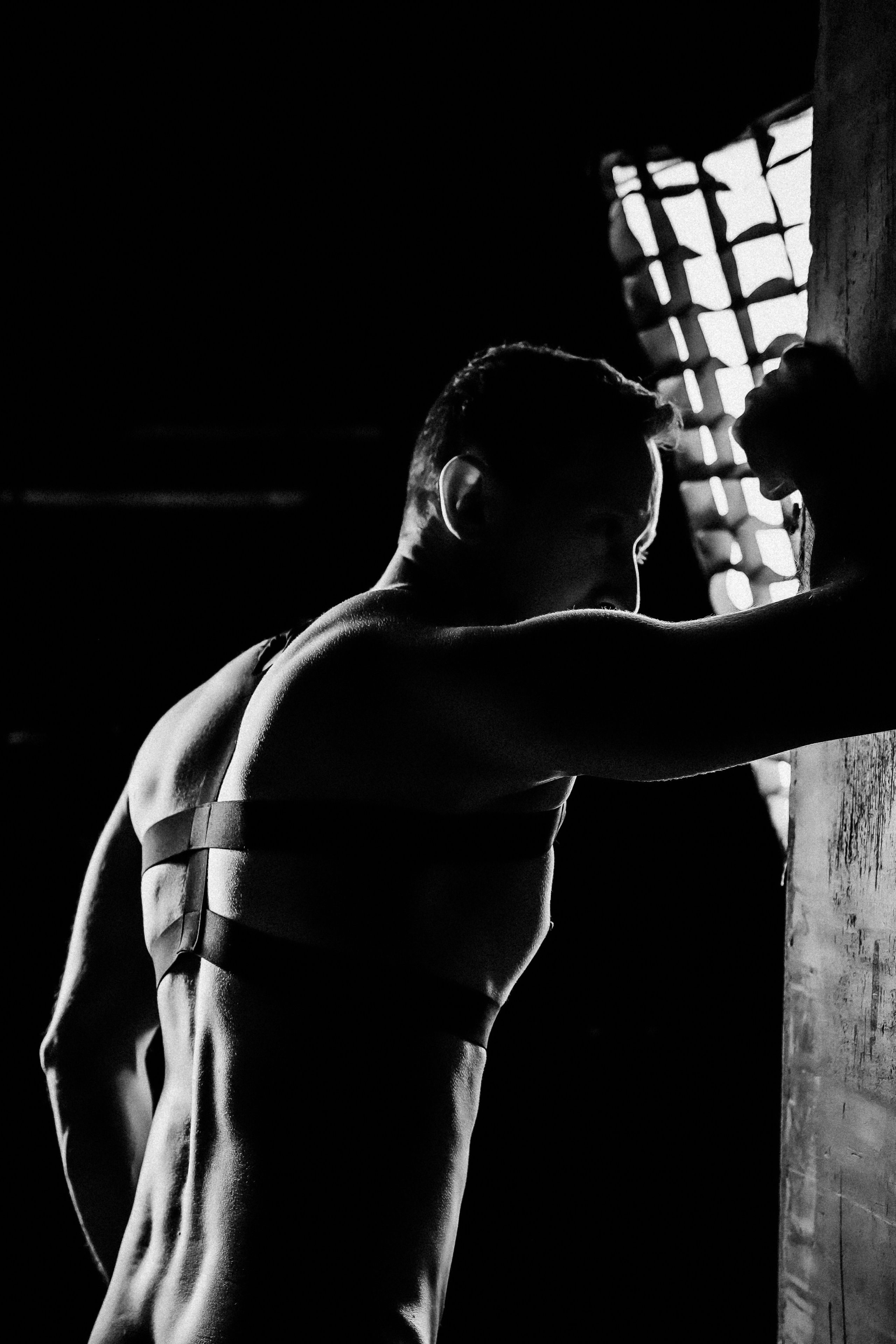 Мужская фотосессия в эротическом в стиле в Москве от 29 800 руб