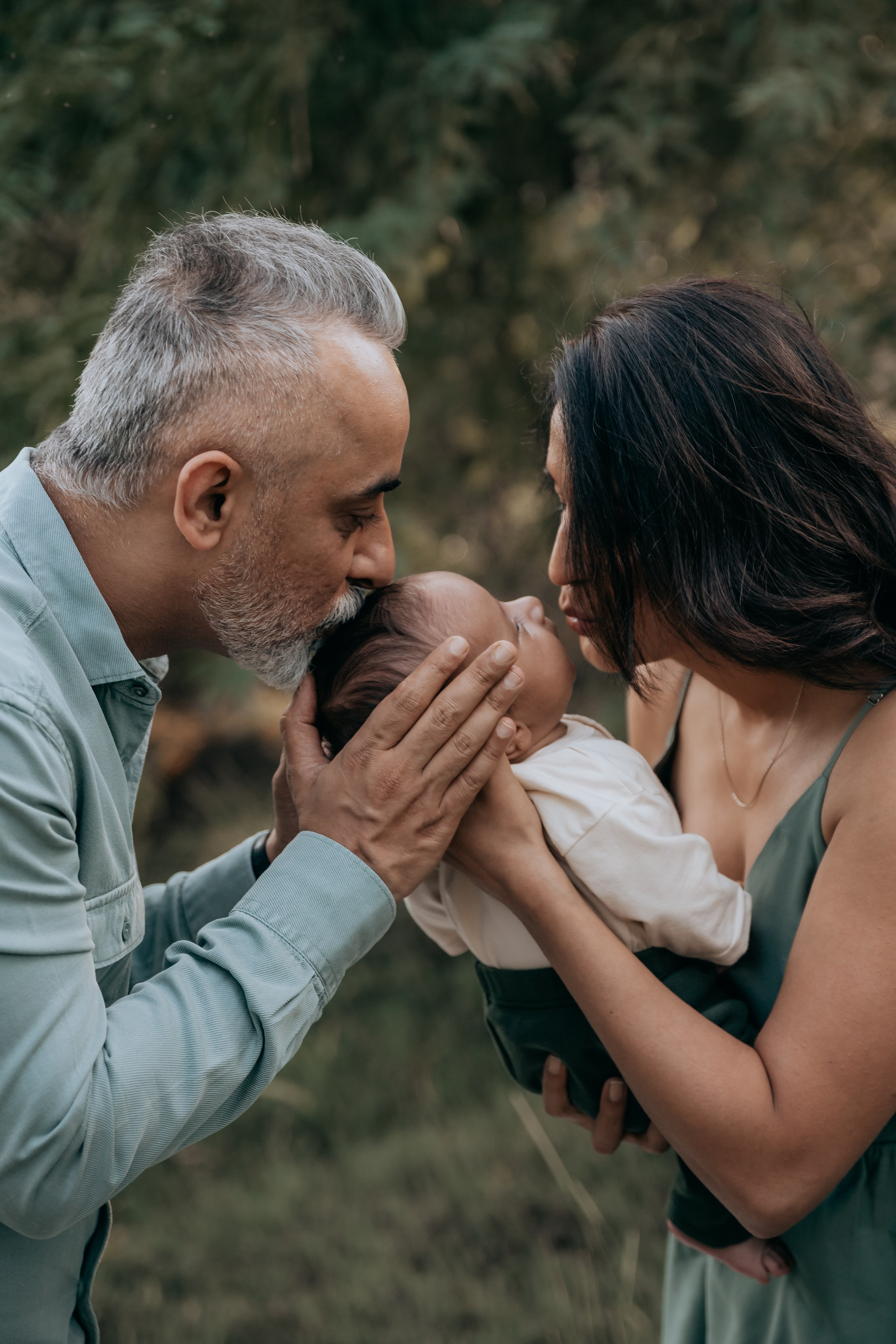 Family, Maternity & Newborn Photographer in Dubai