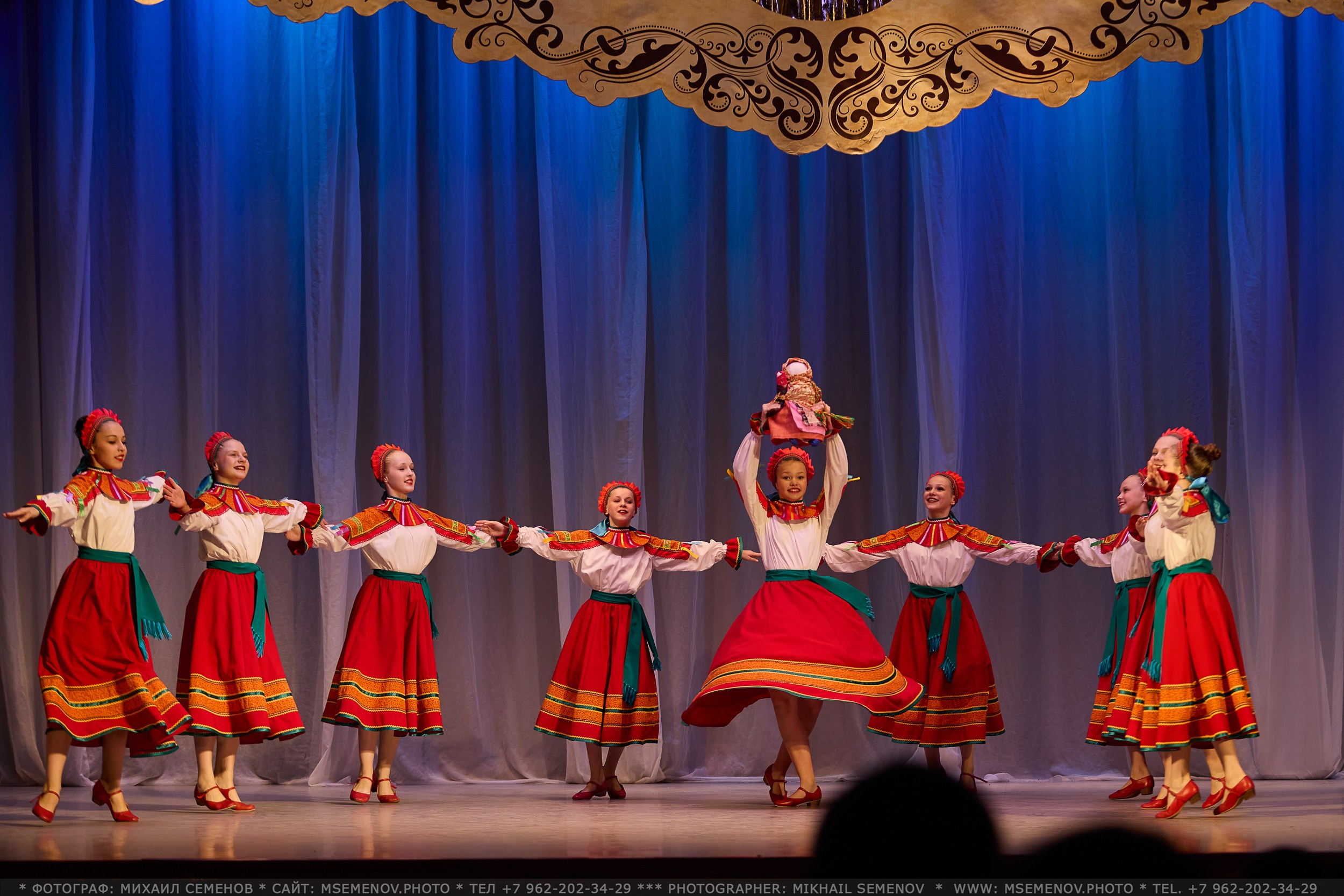 Фоторепортаж с Концерта «Волжанка» и «Задоринка»