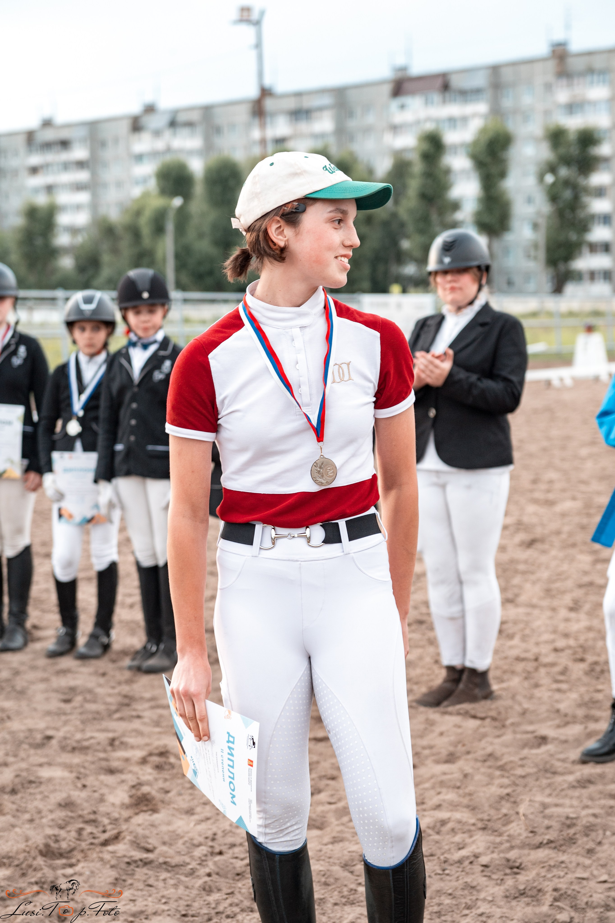 Областные соревнования по выездке. Тверь. Конный и фотограф с животными в Твери Топталова Люся