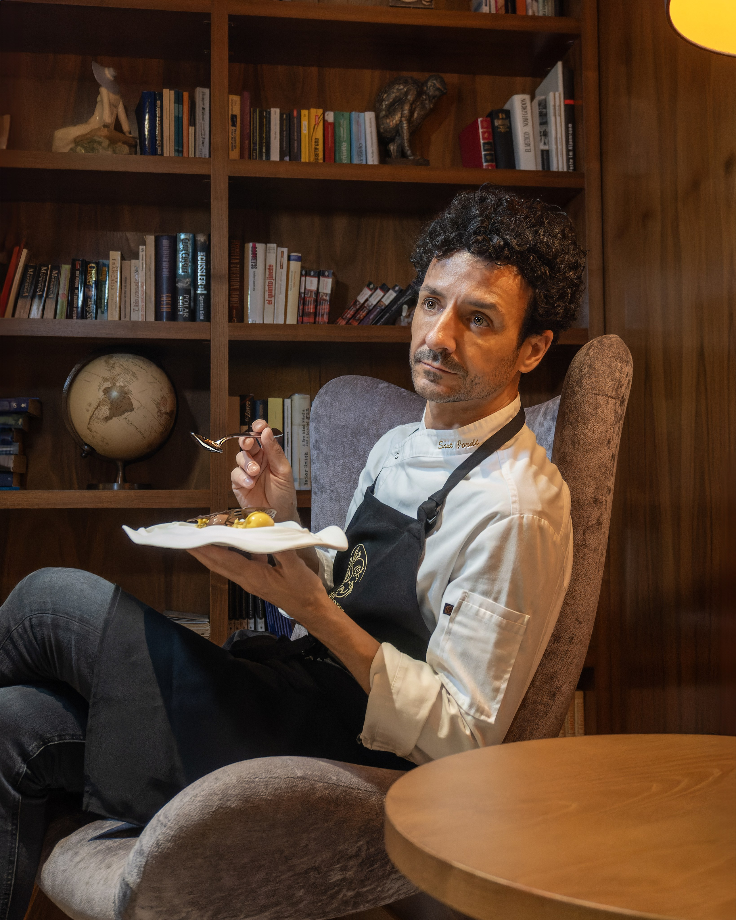 Personas y Equipos. Food fotógrafo y videógrafo Rost Kutuzov