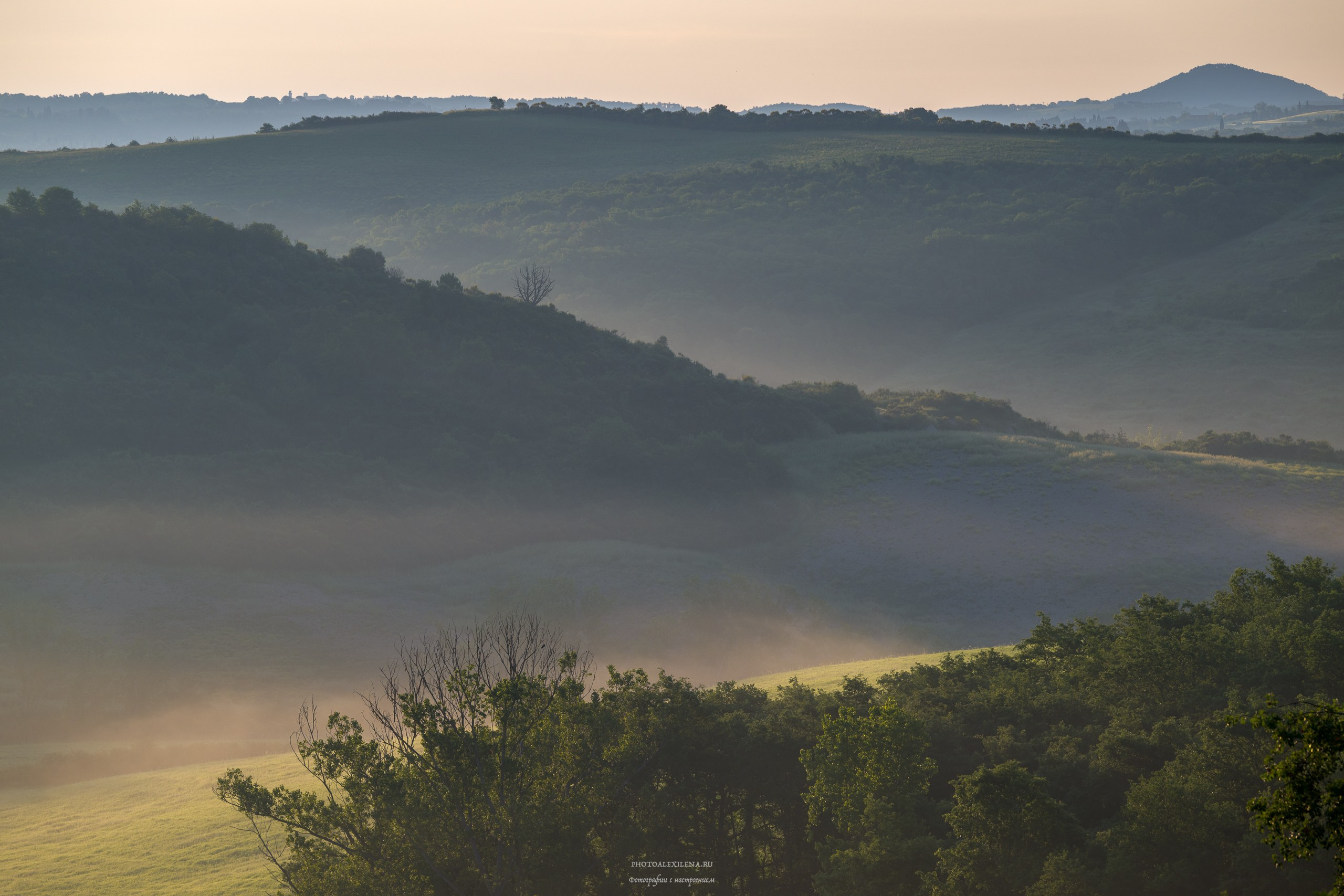 Долина Крете Сенези (Crete Senesi). Авторские стильные фотокартины