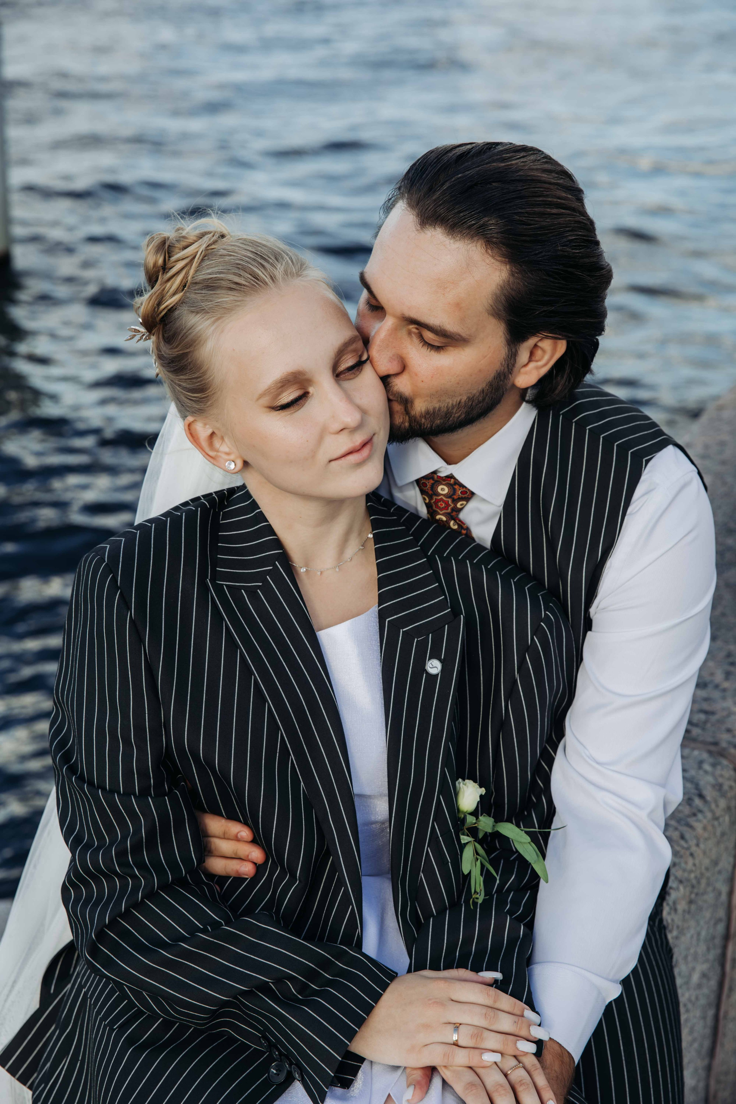 Свадебный и семейный фотограф в Санкт-Петербурге Лолита Евстифеева