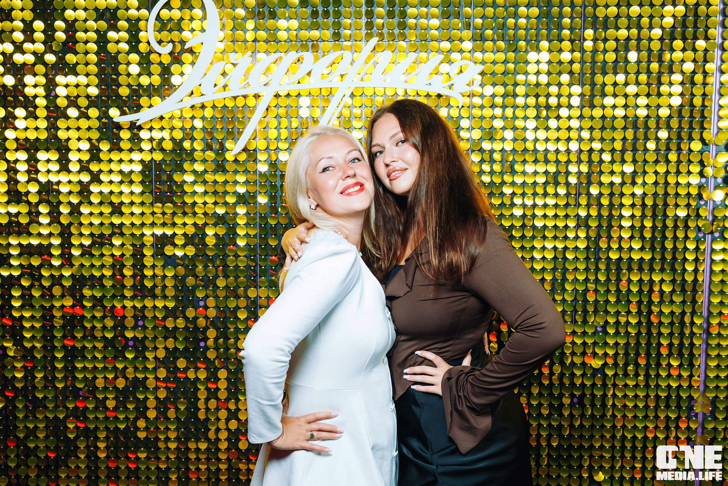 Фоторепортаж из караоке-клуба Эйфория. One Media Life: фоторепортажи, фотоотчеты с мероприятий и заведений