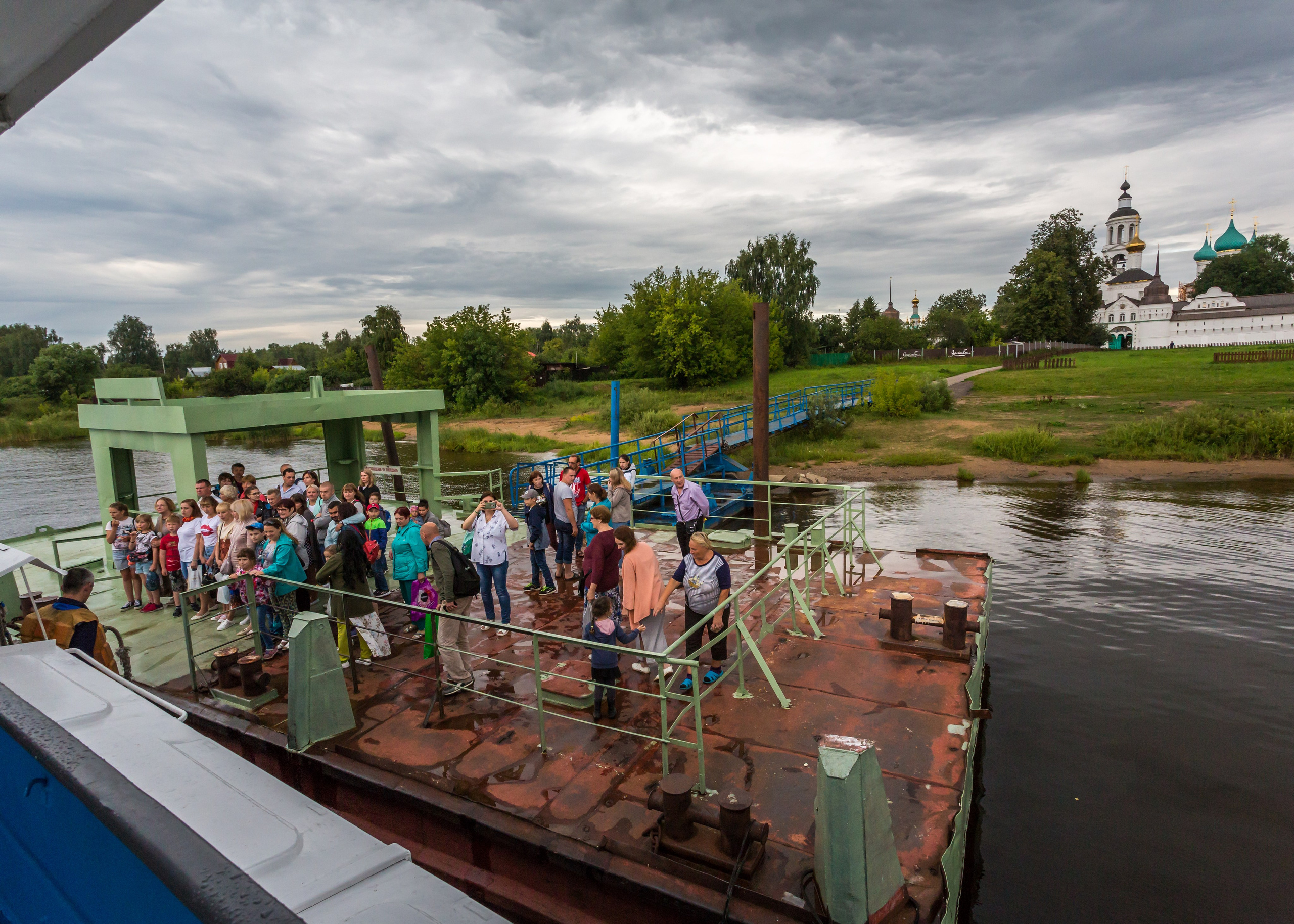 КАПИТАН МАРИНА. Контакты