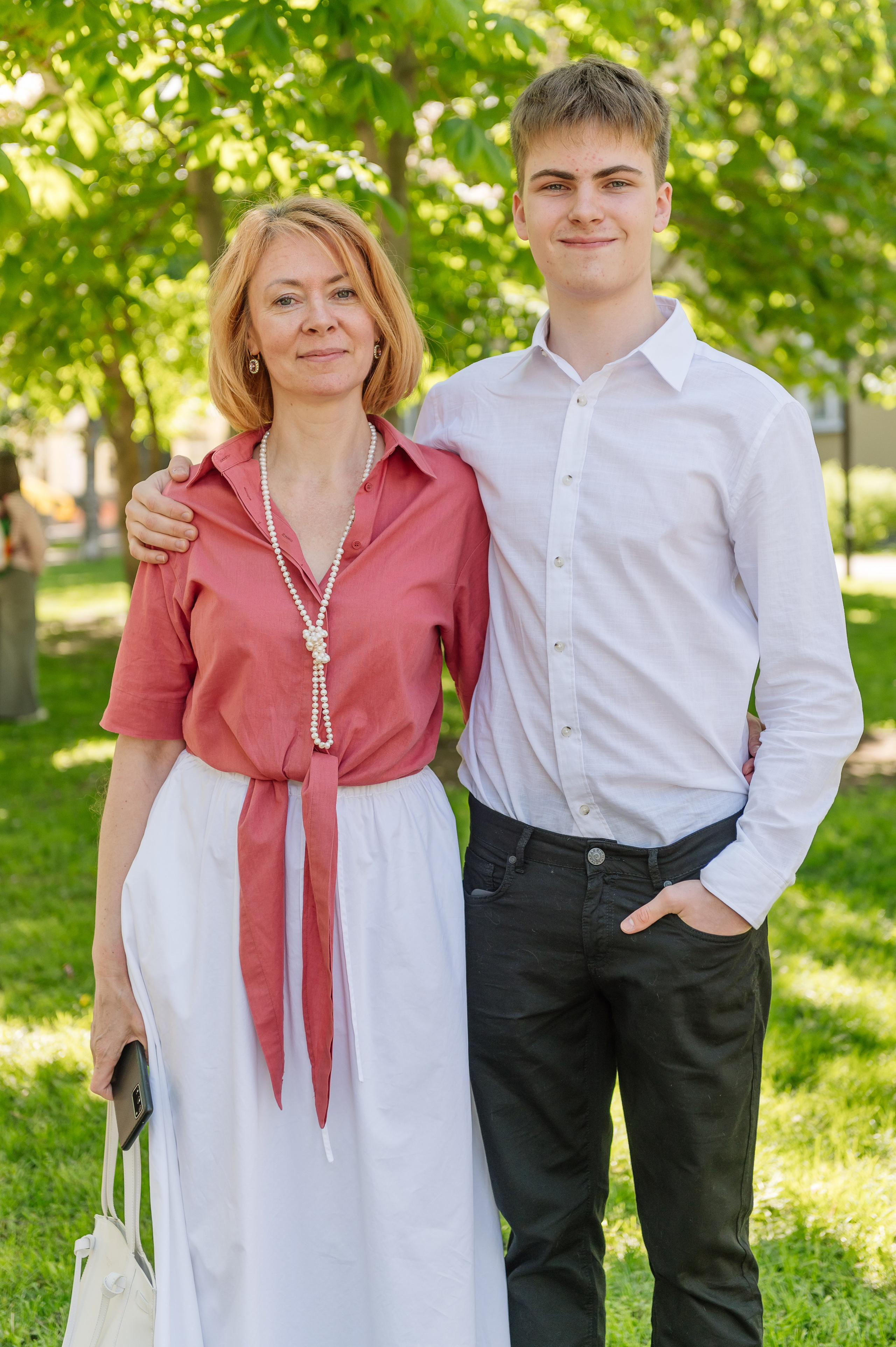 выпускник с родителями