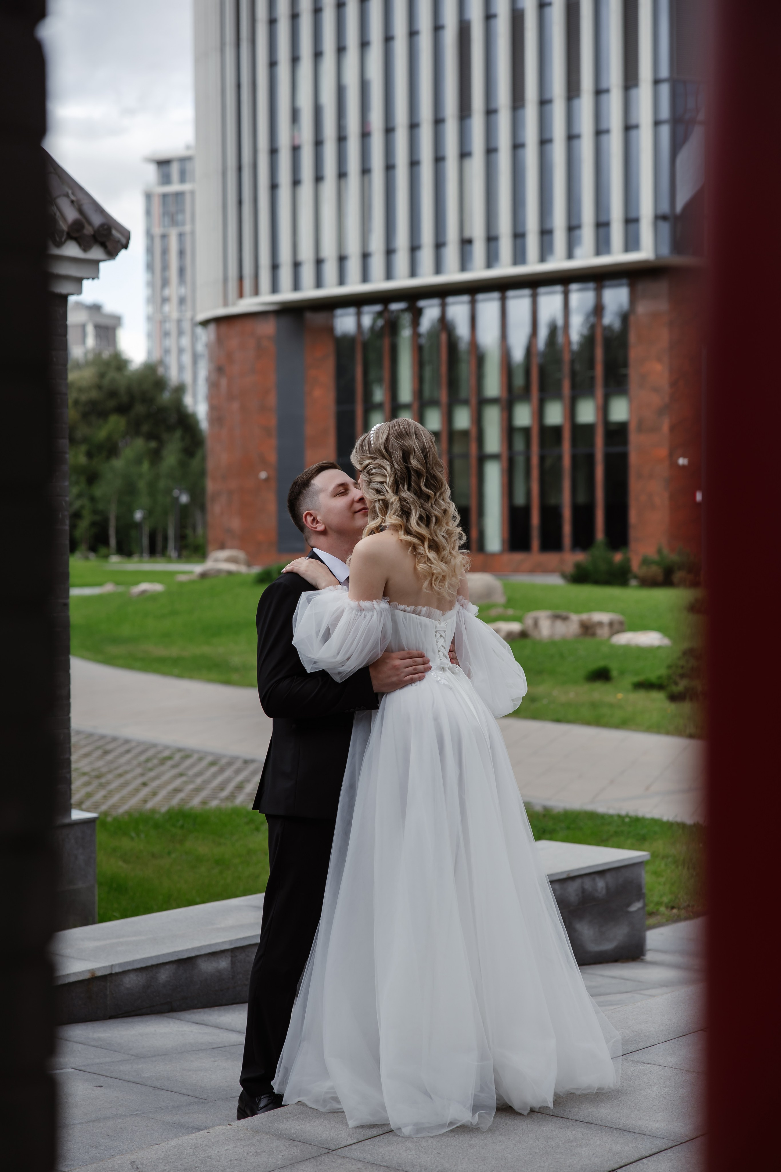 Как заменить скучный выкуп невесты: 5 современных альтернатив для встречи жениха. Фотограф, видеограф на свадьбу в Москве Никита Назаров