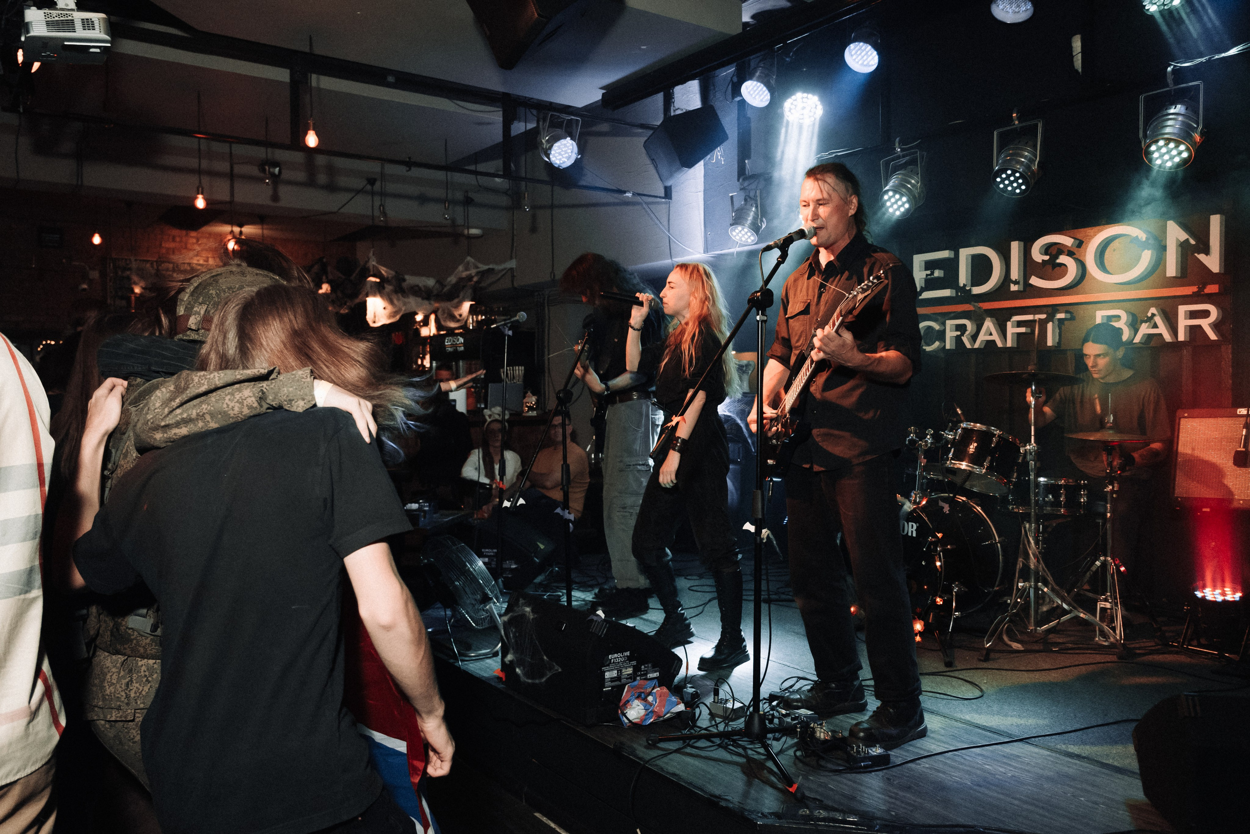 Rock Halloween 31 октября в Edison Bar. Фотограф в Иркутске Анна Мирошникова