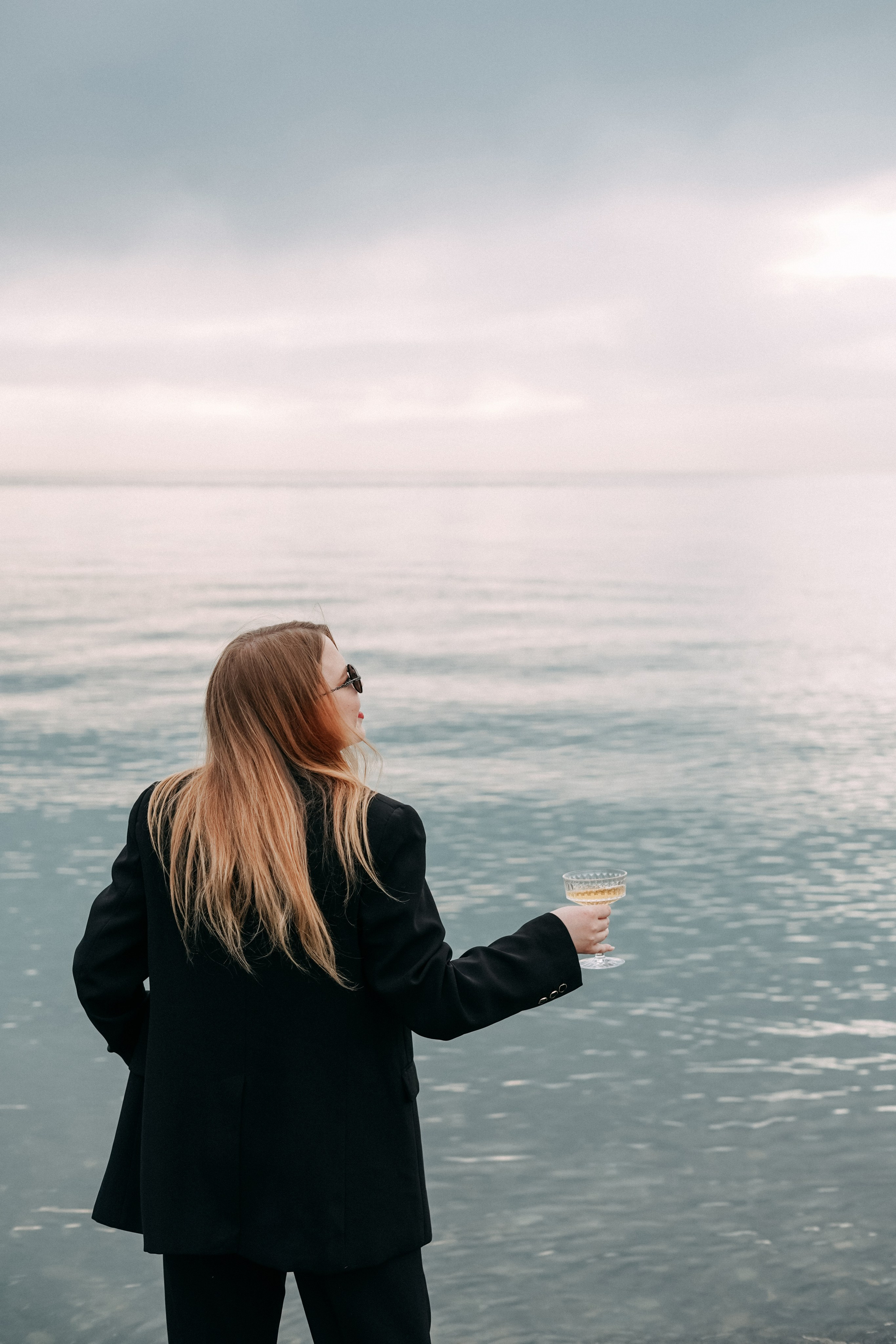 Даша и Артём на пляже Ривьера. Фотограф в Сочи и Абхазии | Фототуры | September Air