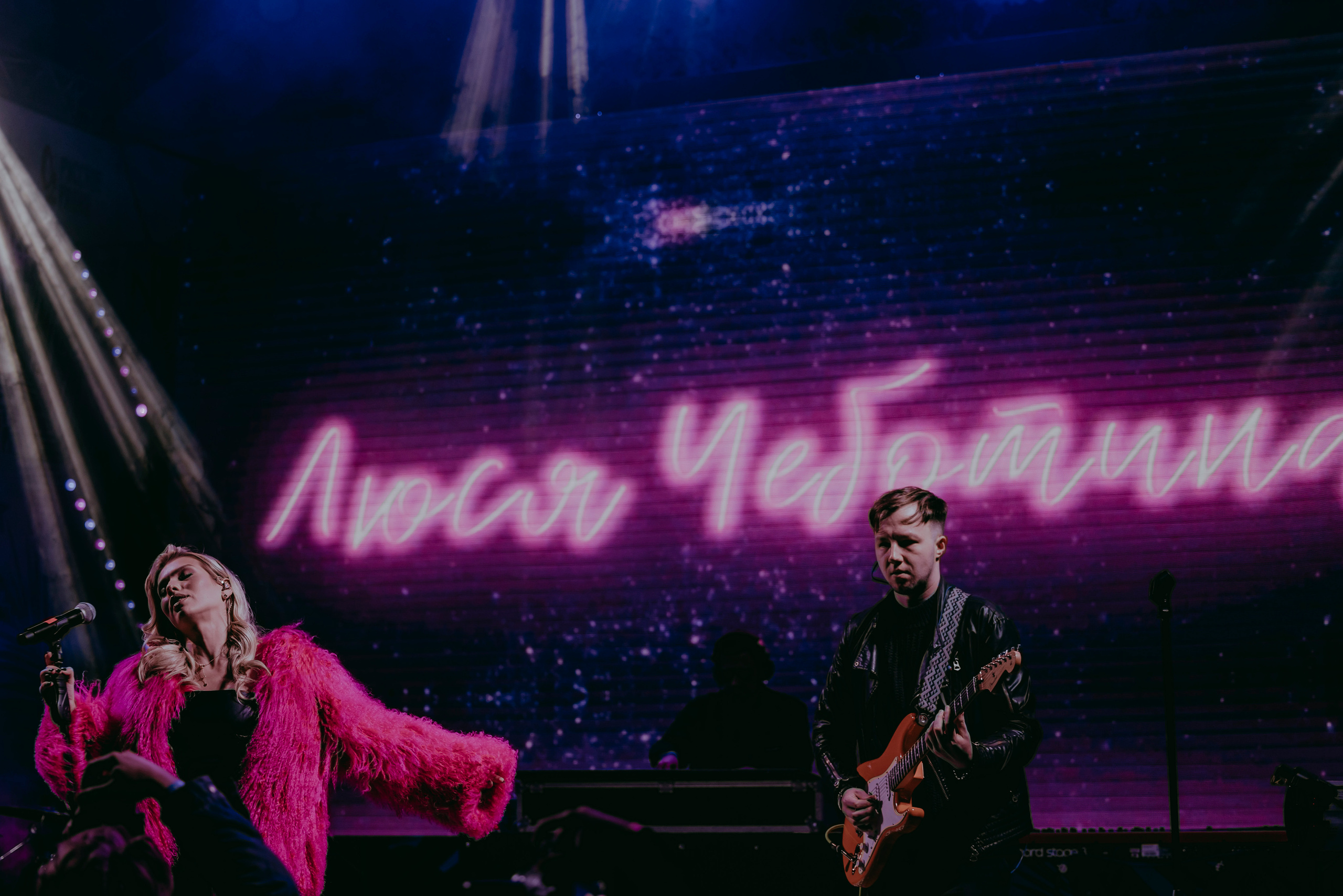 27-й день рождения радиостанции «Русское Радио» Русской Медиагруппы. «Птичка на проводе»: информационный портал в Москве