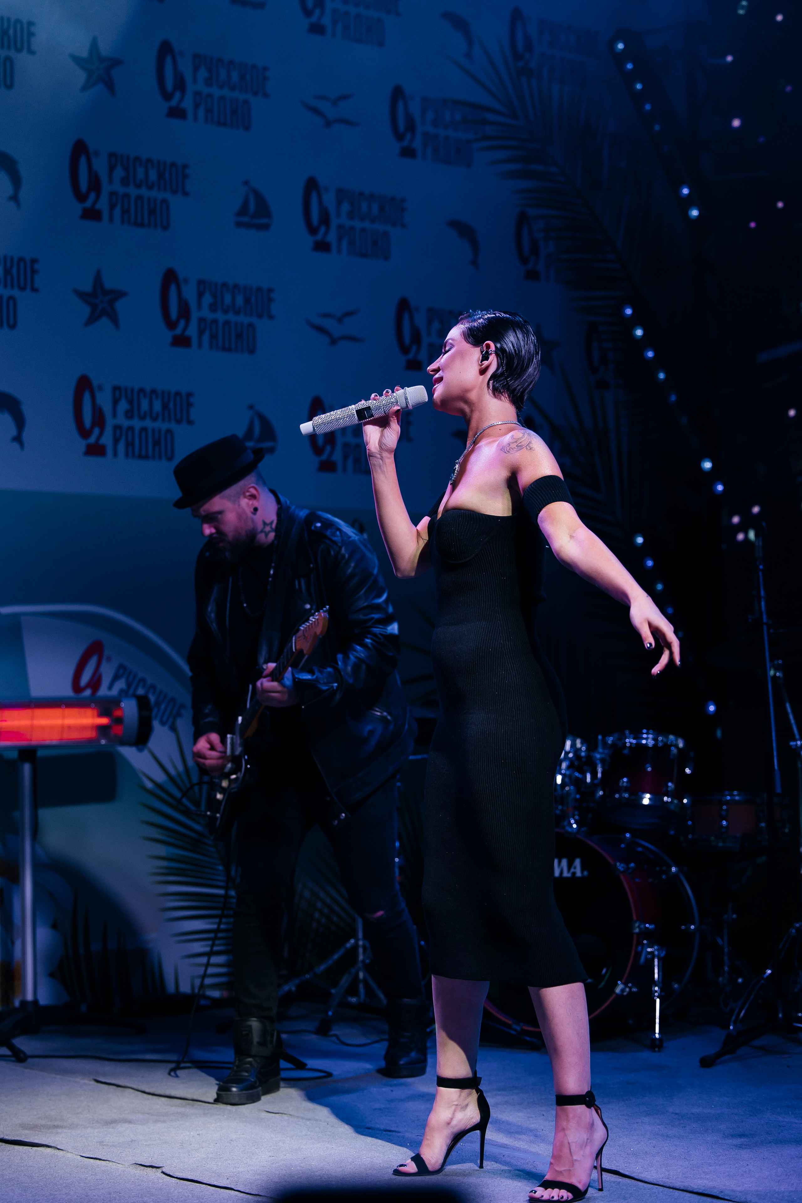 27-й день рождения радиостанции «Русское Радио» Русской Медиагруппы. «Птичка на проводе»: информационный портал в Москве