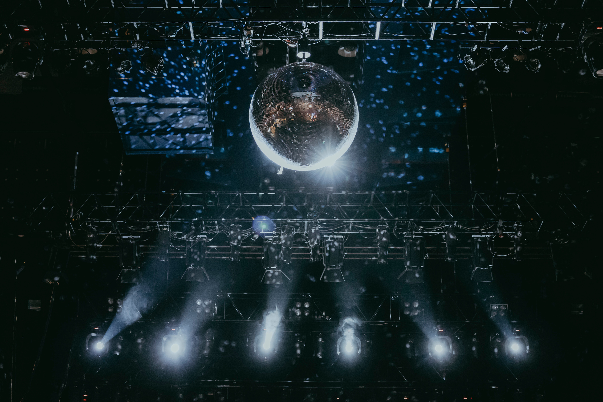 Николай Носков в Главклубе. «Птичка на проводе»: информационный портал в Москве