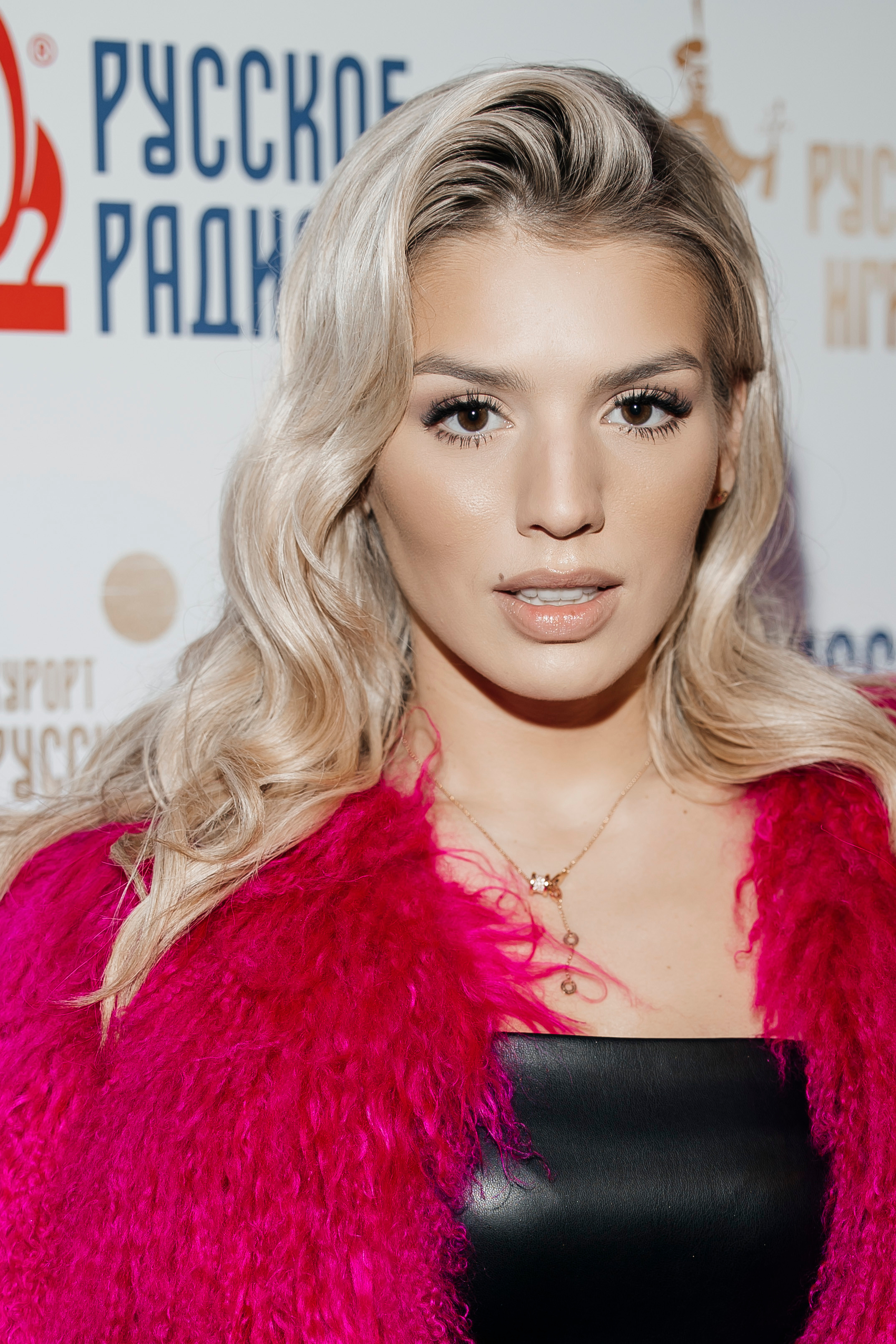 Люся Чеботина на дне рождения «Русского радио»