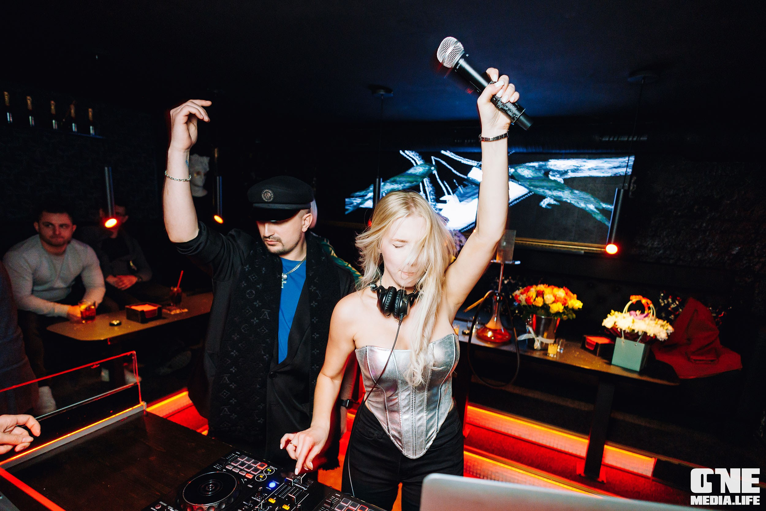 Фоторепортаж из бара Secret. One Media Life: фоторепортажи, фотоотчеты с мероприятий и заведений