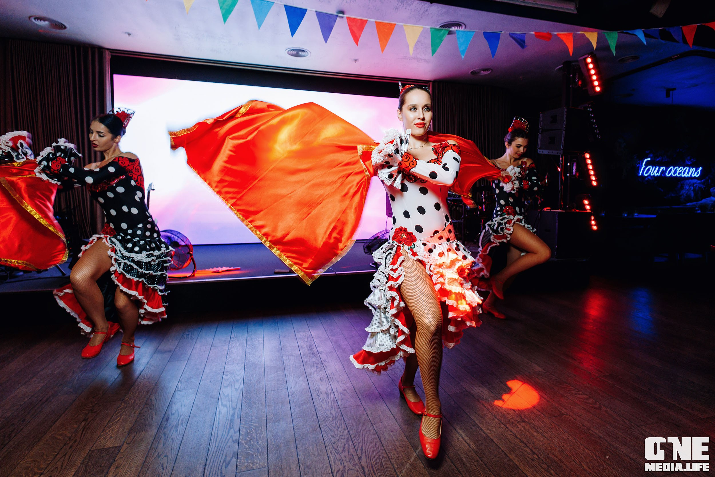 Фоторепортаж из ресторана Океан. One Media Life: фоторепортажи, фотоотчеты с мероприятий и заведений