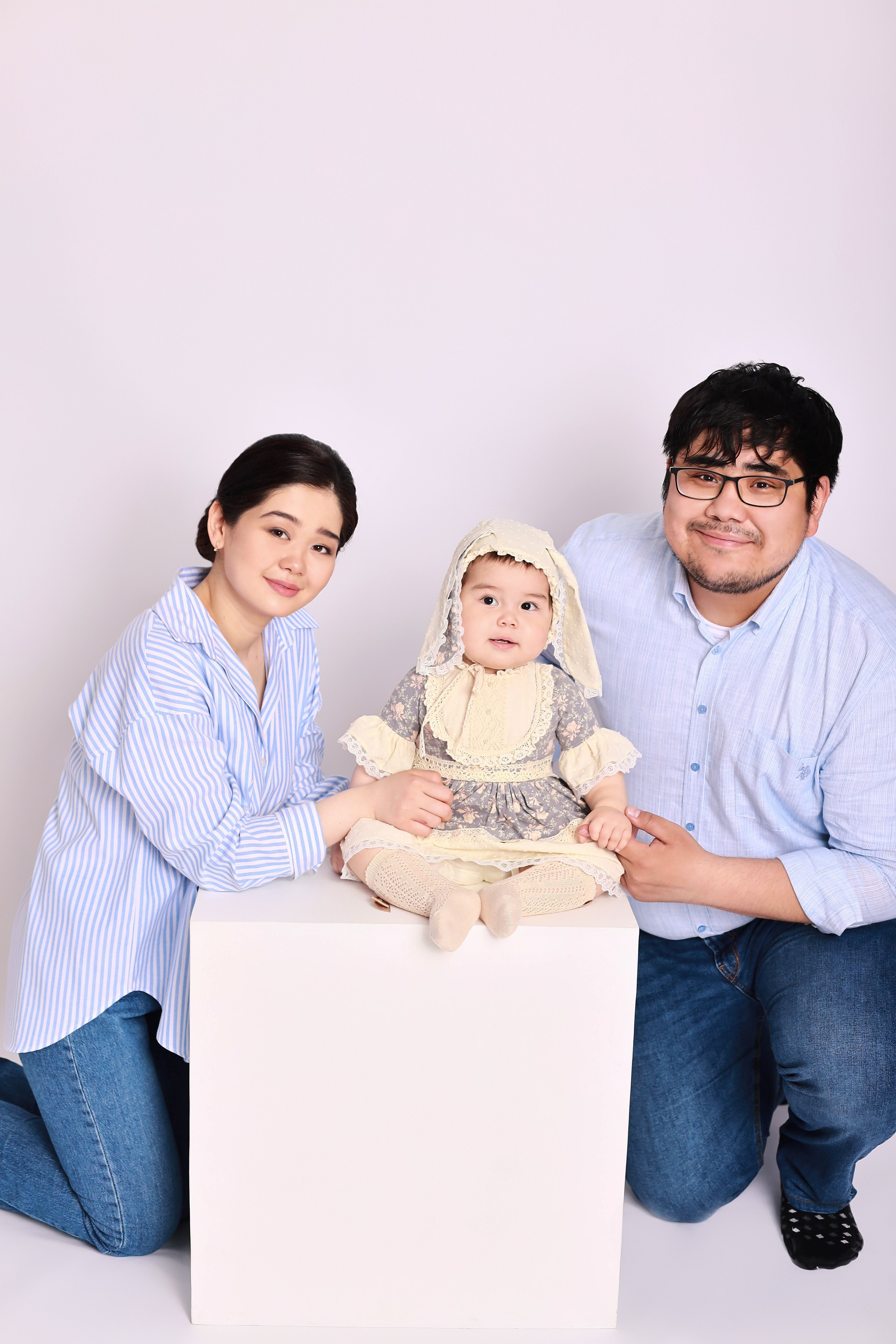 Годовасие. Фотограф беременности, новорожденных и детей до года в Астане