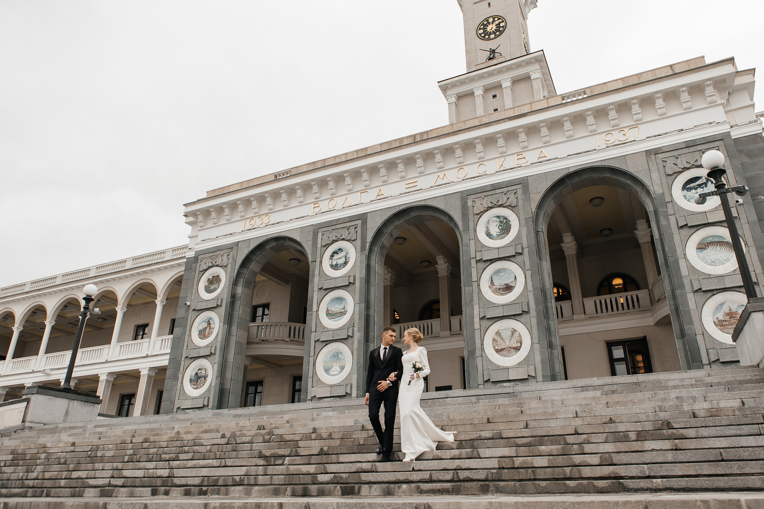 Свадебная прогулка на Северном Речном вокзале в Москве