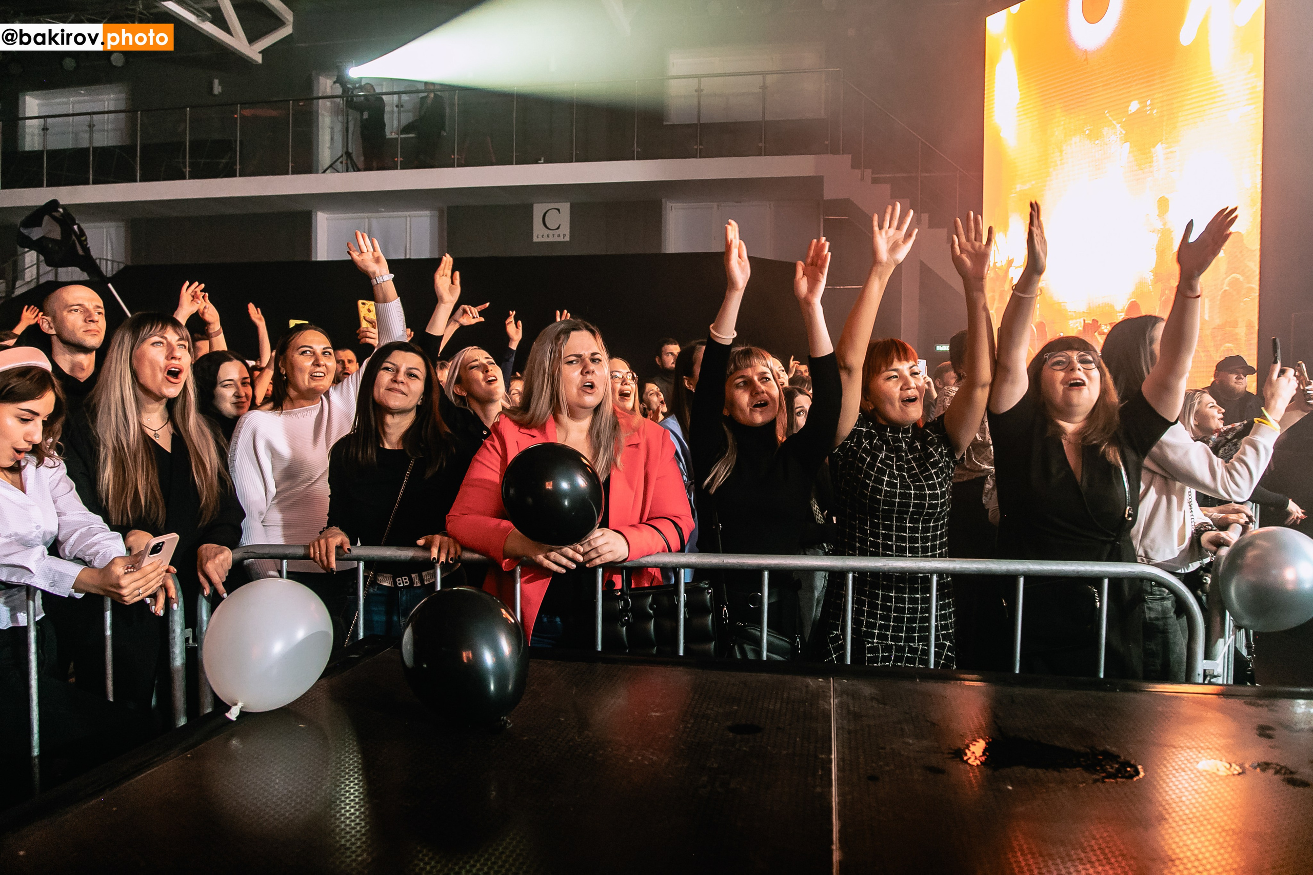 25.11 Концерт Шум. Команда специалистов в мире фотографии и видео. Детский фотограф, семейный фотограф