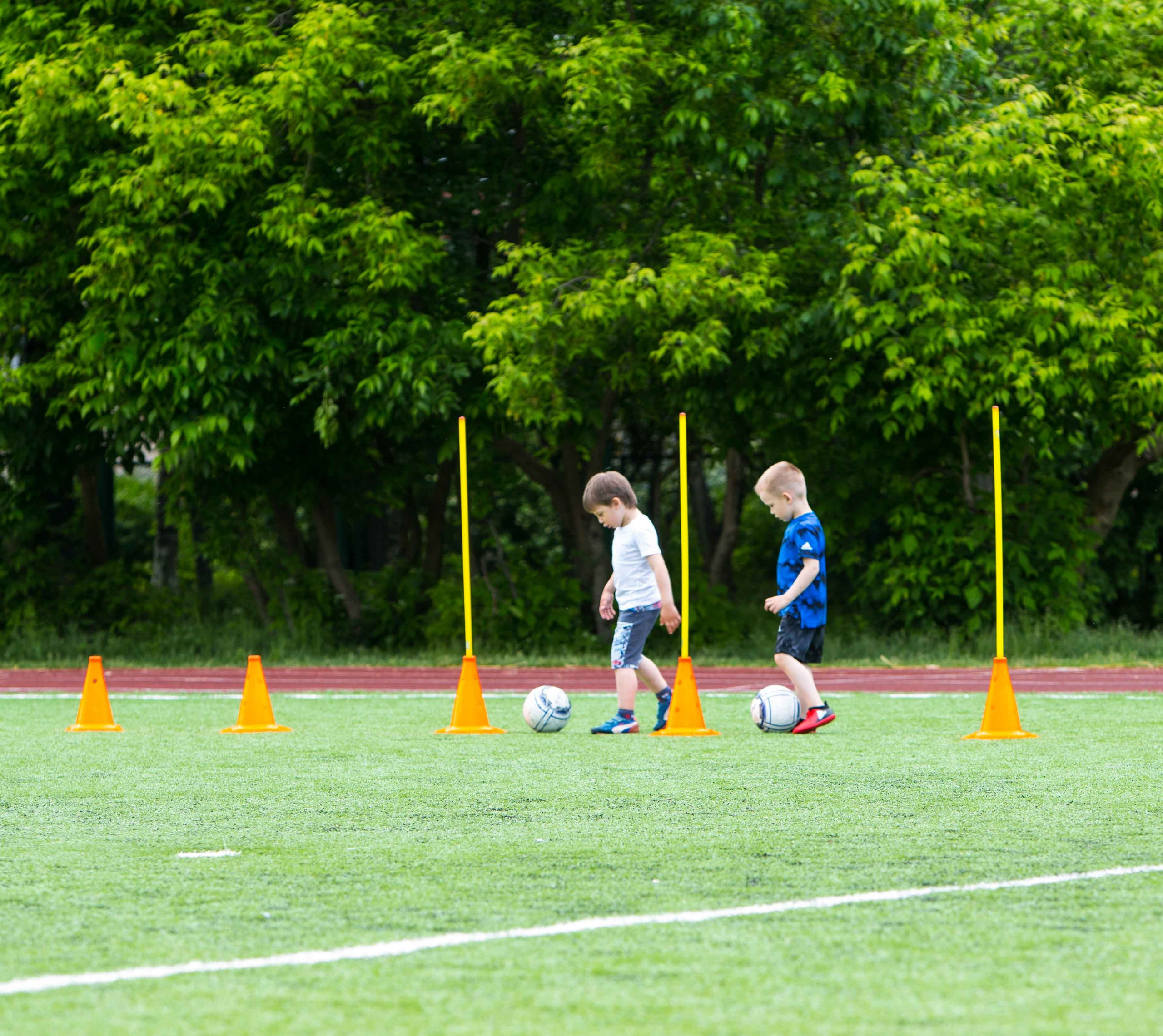 Футбольная школа «Юниор». Выпускные альбомы и школьный фотограф в Подольске, Троицке, Щербинке, Москве и Московской области