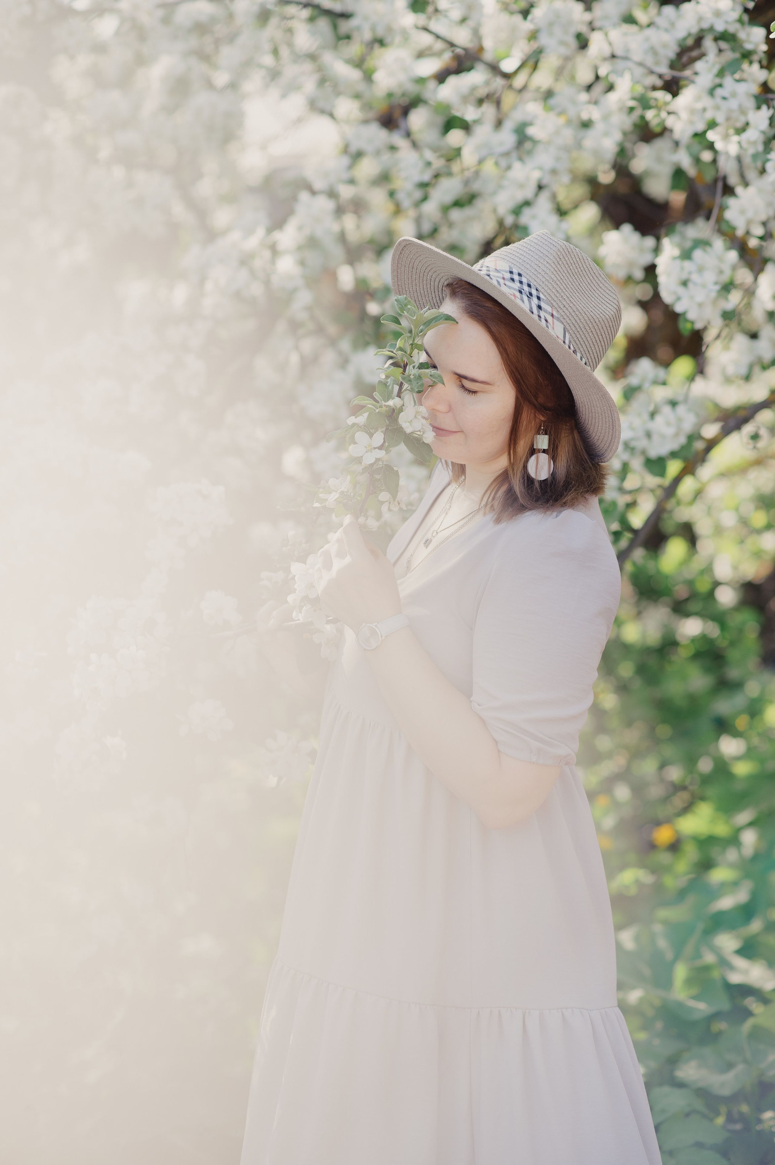 Яблоневый сад. Дмитрий Черяник свадебный и семейный фотограф