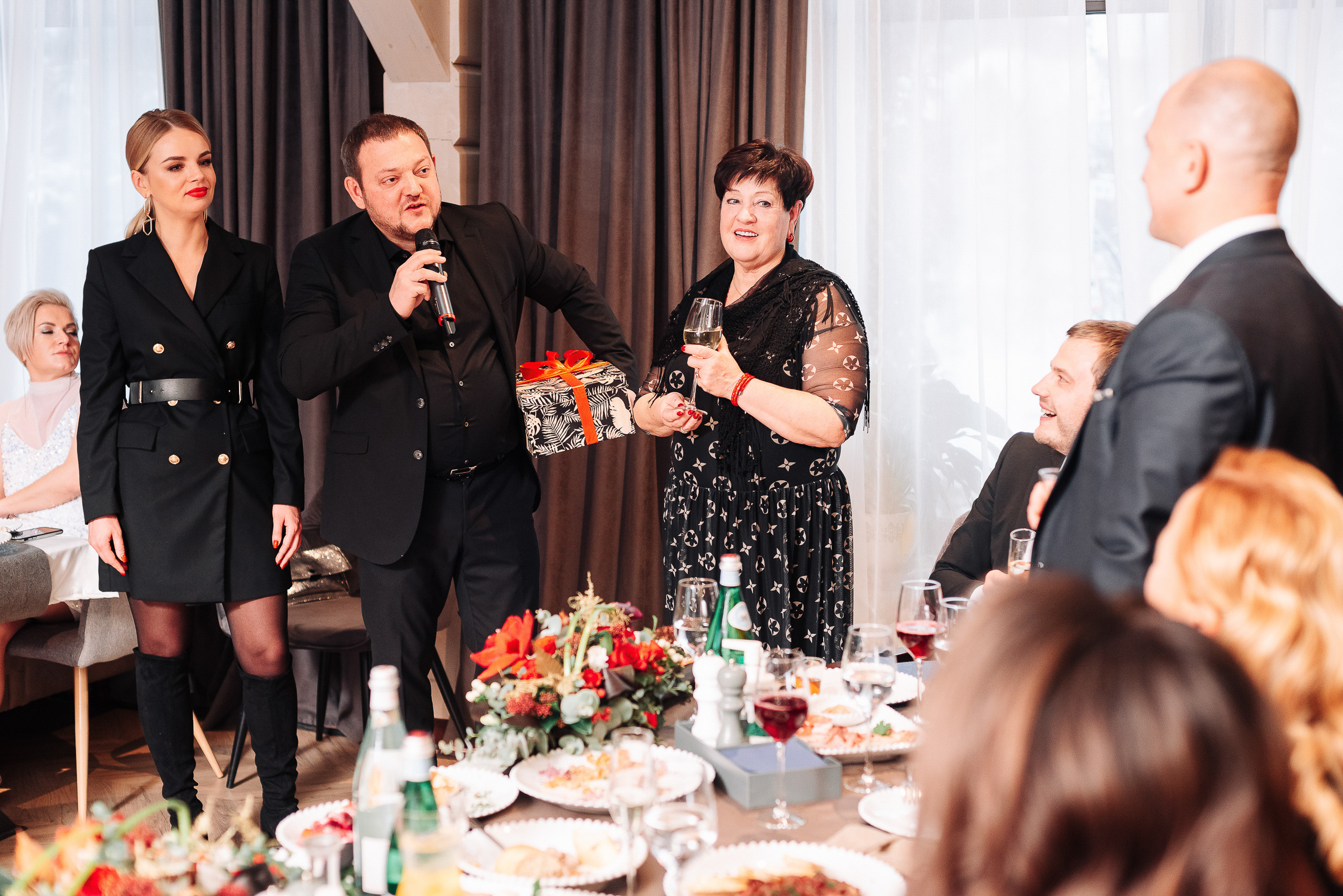 День рождения у Антона. Фотограф Александр Бурдин