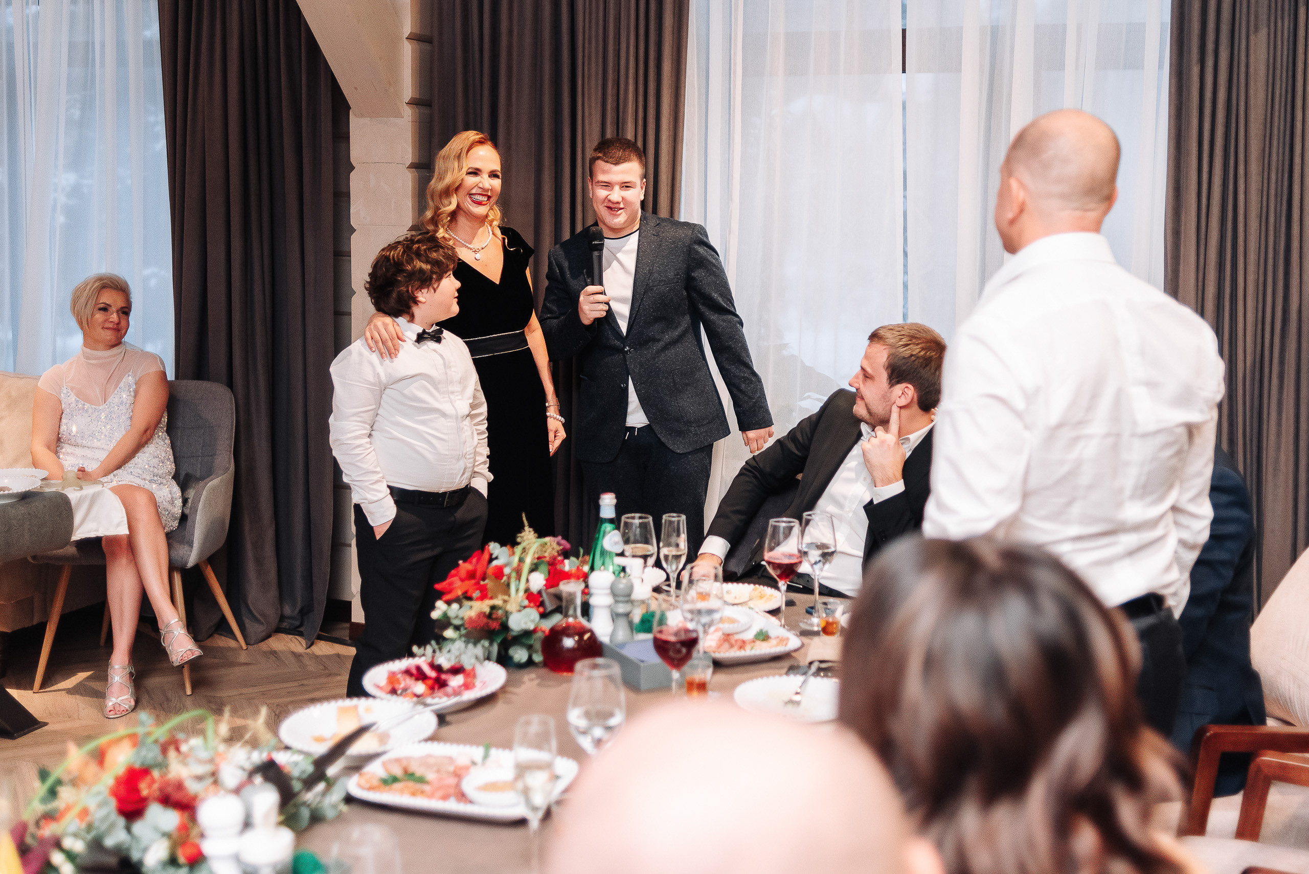 День рождения у Антона. Фотограф Александр Бурдин