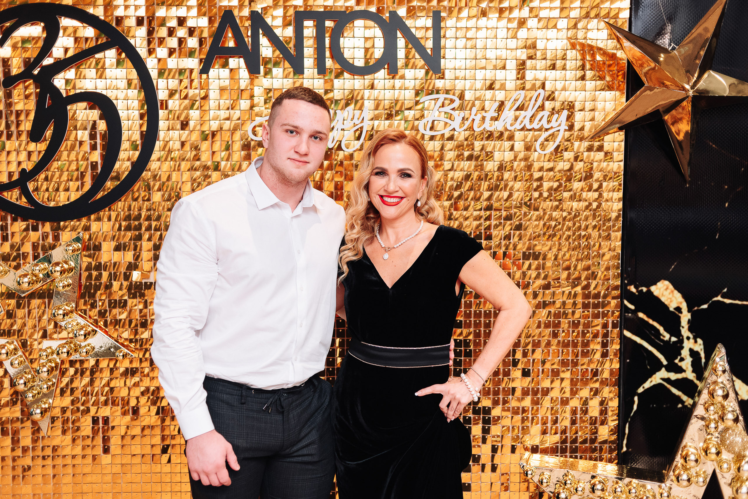 День рождения у Антона. Фотограф Александр Бурдин