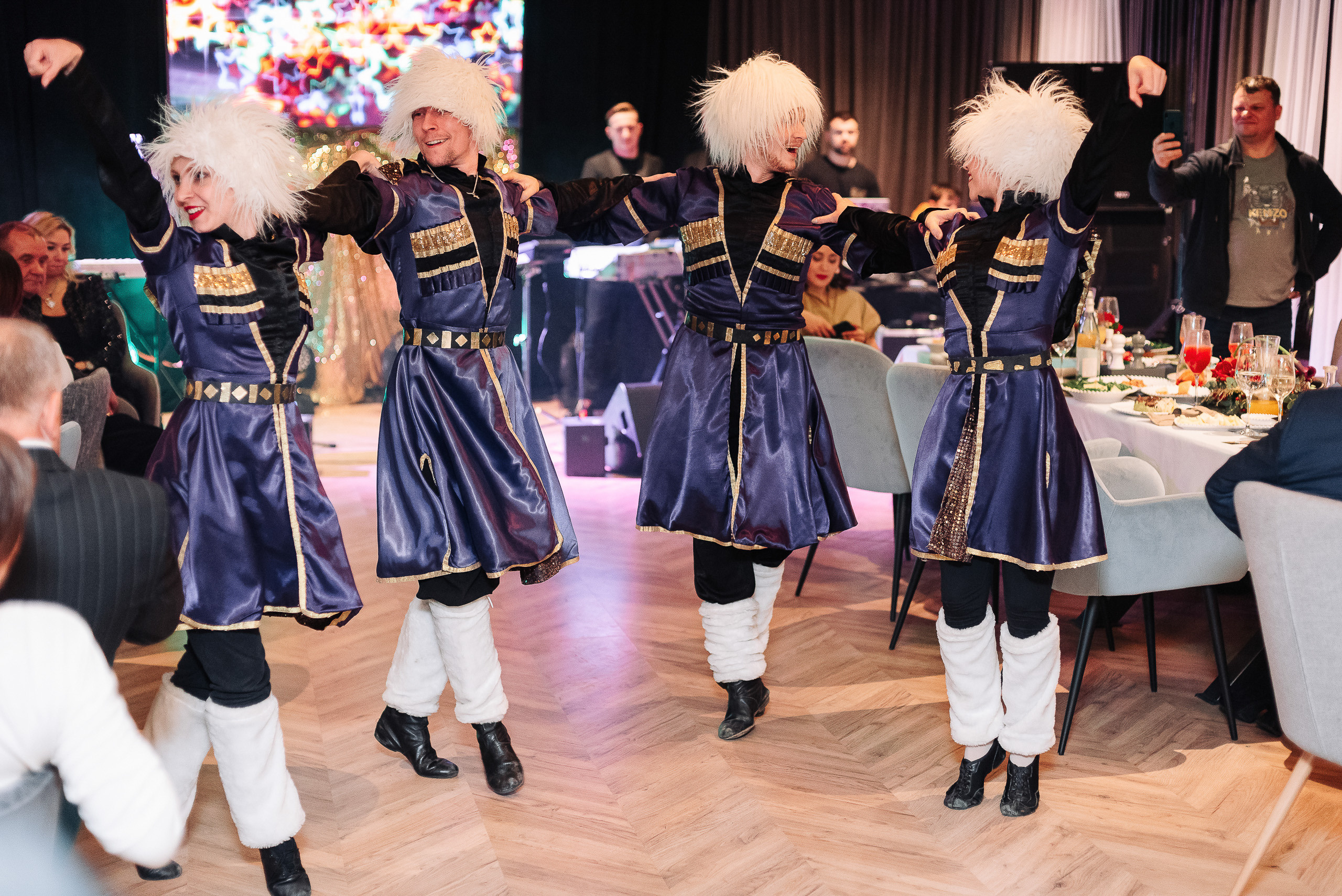 День рождения у Антона. Фотограф Александр Бурдин