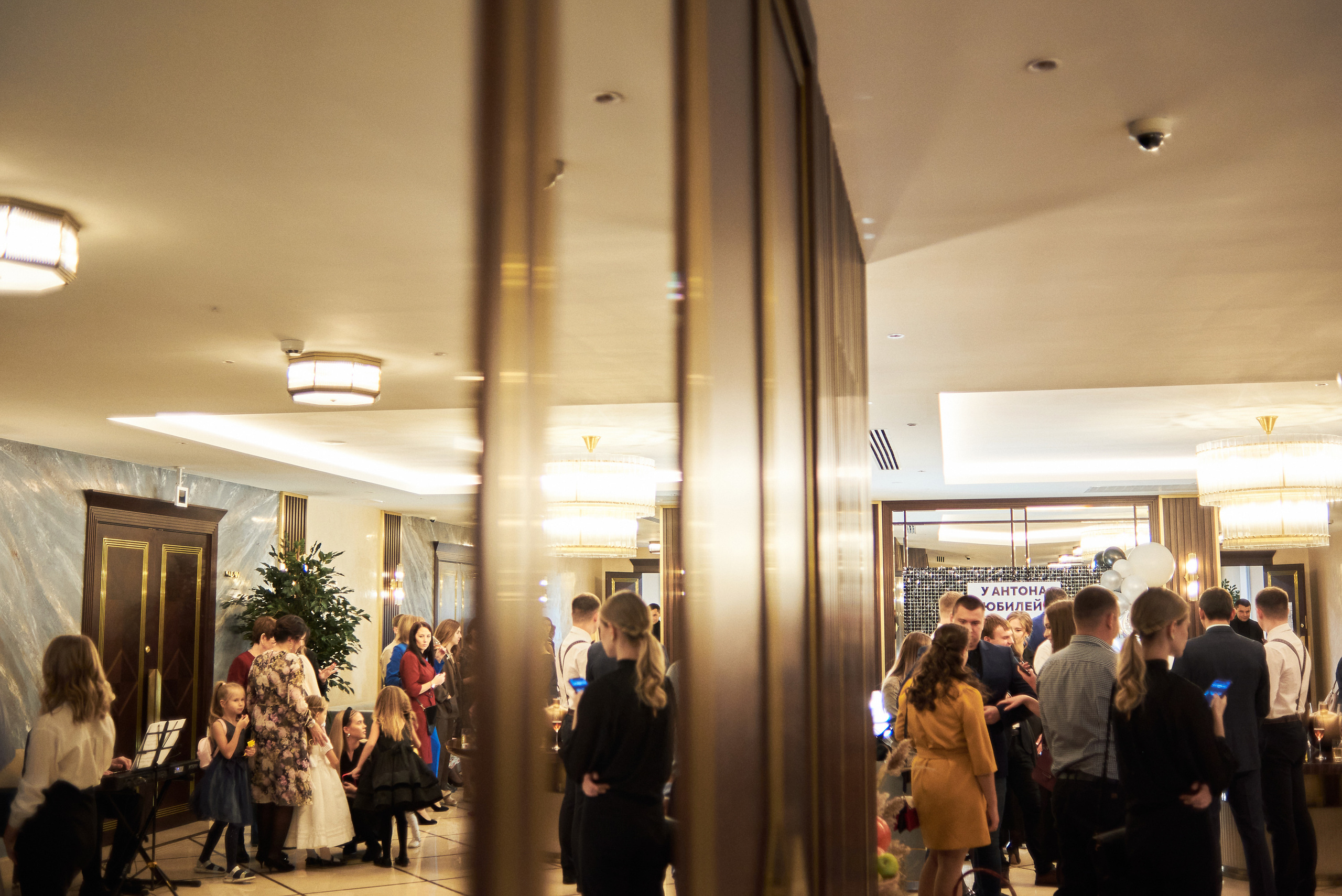 У Антона Юбилей!. Фотограф Александр Бурдин