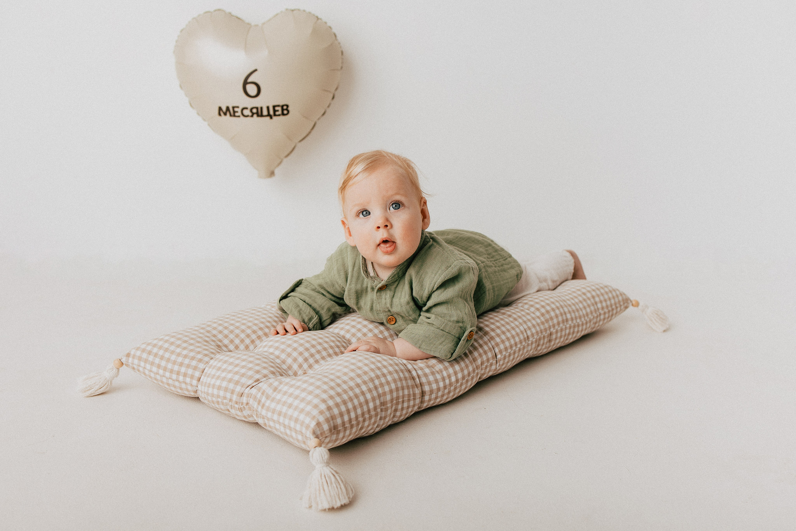 Леону 6 месяцев. Фотограф новорожденных, детей и беременности г. Волгодонск Дарья Илькова