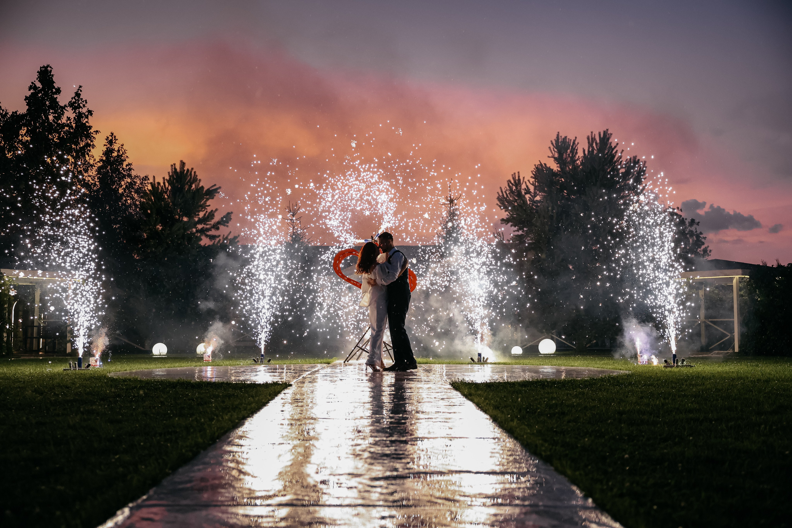 Дмитрий и Мария. Свадебный и Семейный Фотограф в Гатчине и Санкт-Петербурге Виктория