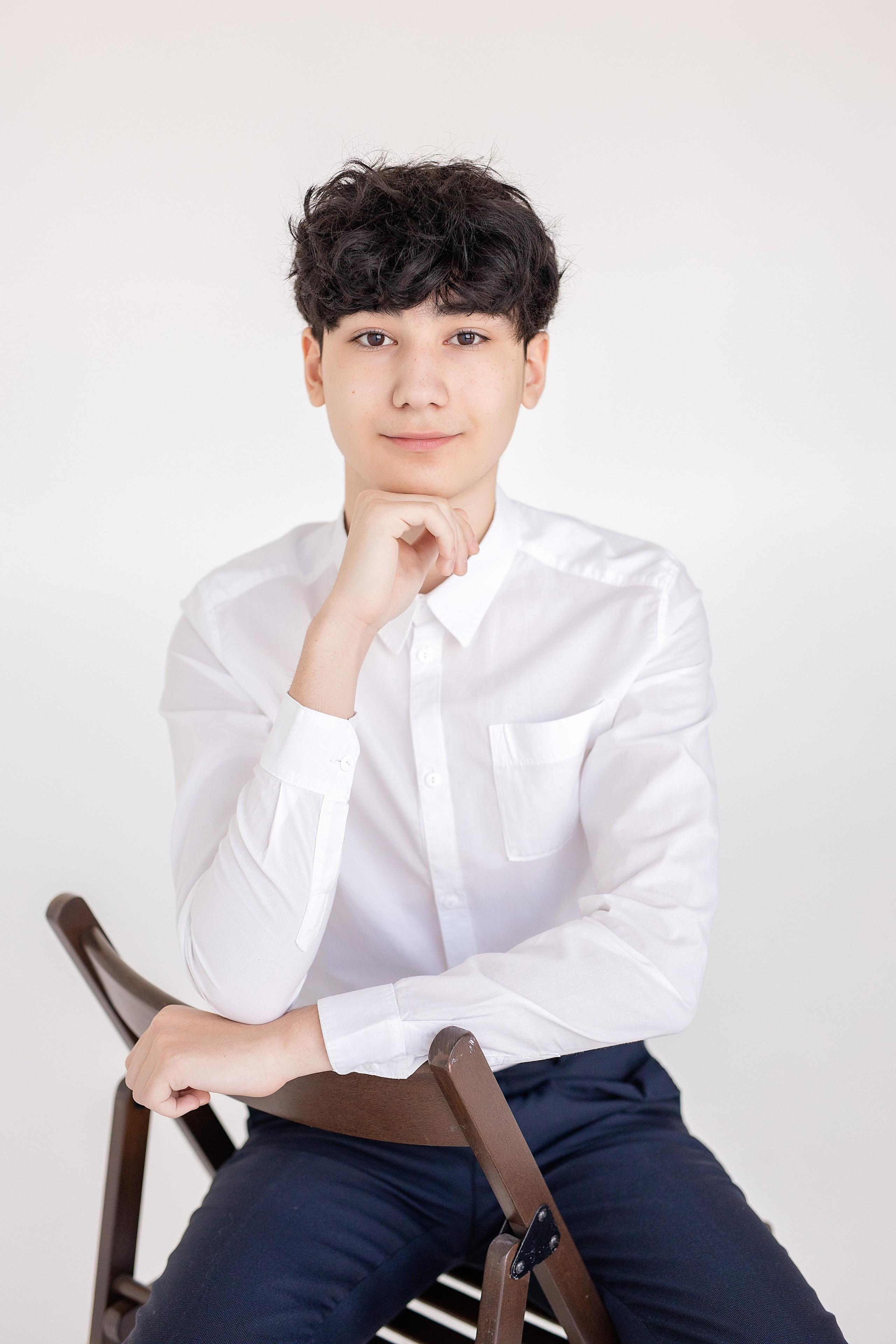 67 школа, 9б класс. Стильный выпускной альбом Владивосток фотограф Вероника Мигачева