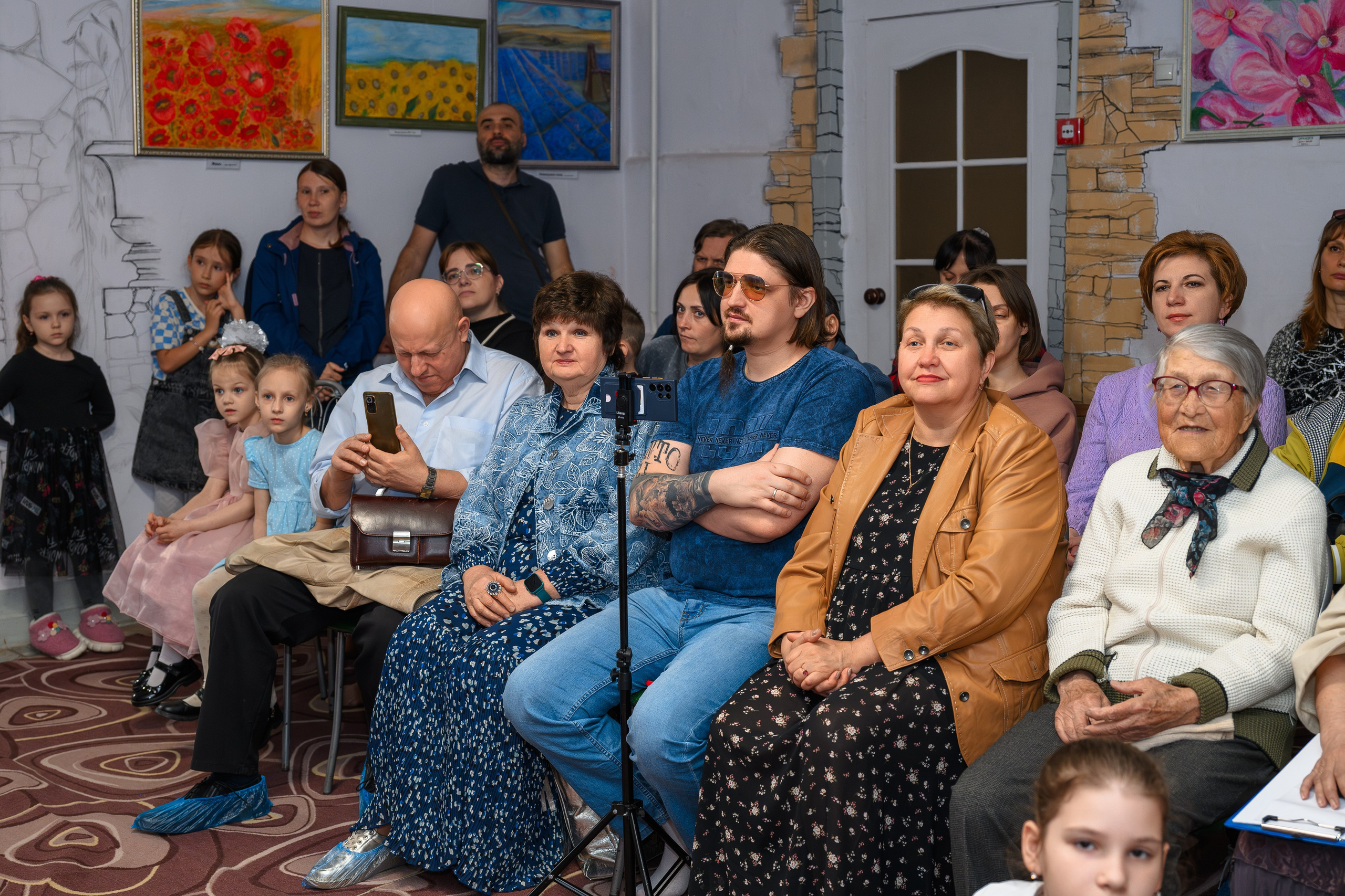 «Цветущий май». Семейный клуб «Открытый город»
