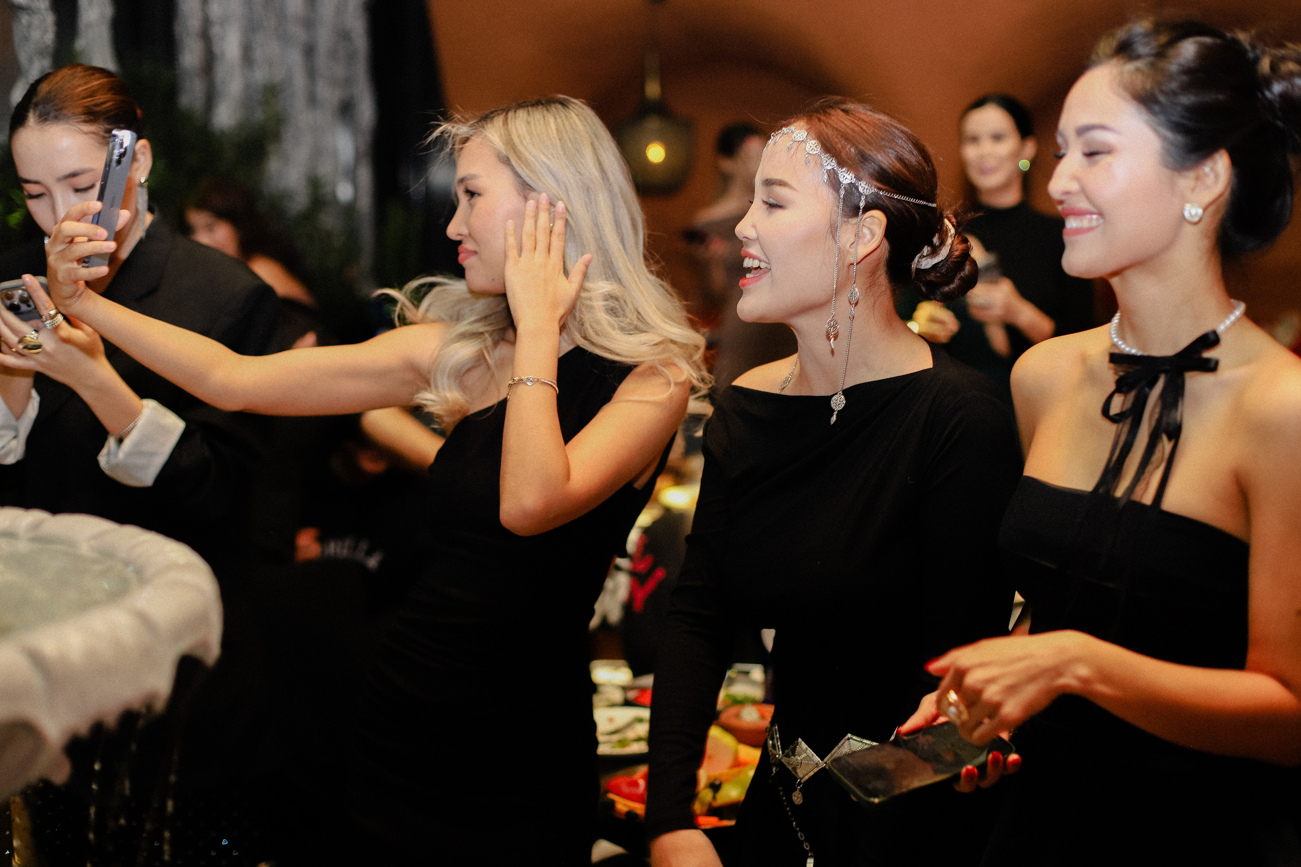 Корпоратив QM | 5.12. Фотограф в Алматы и Москве Даша Пушкина