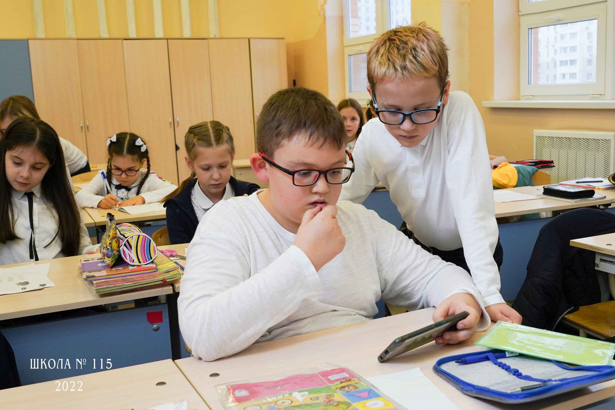 MEMENTO.Выпускные альбомы, школьные, юбилейные и другие книги. Ростов-на-Дону