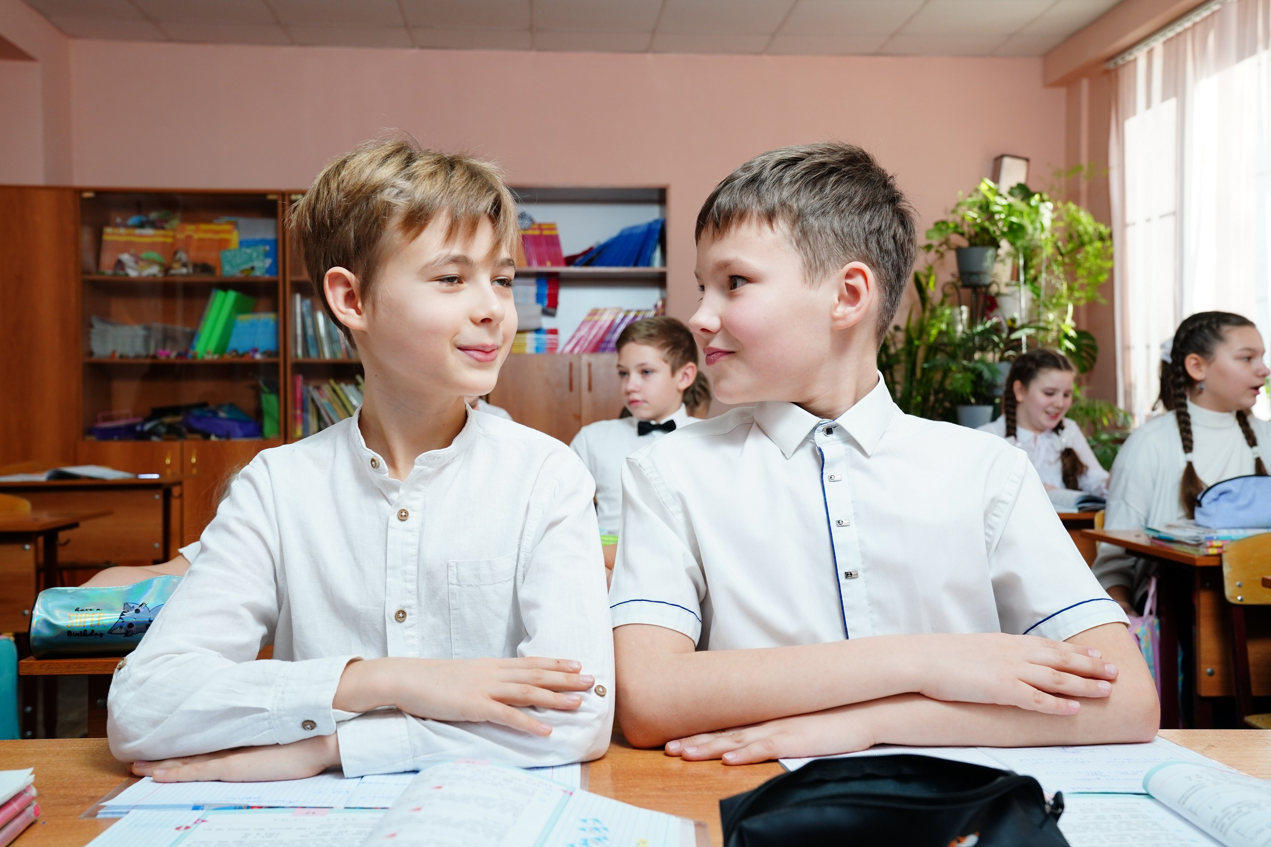 MEMENTO.Выпускные альбомы, школьные, юбилейные и другие книги. Ростов-на-Дону