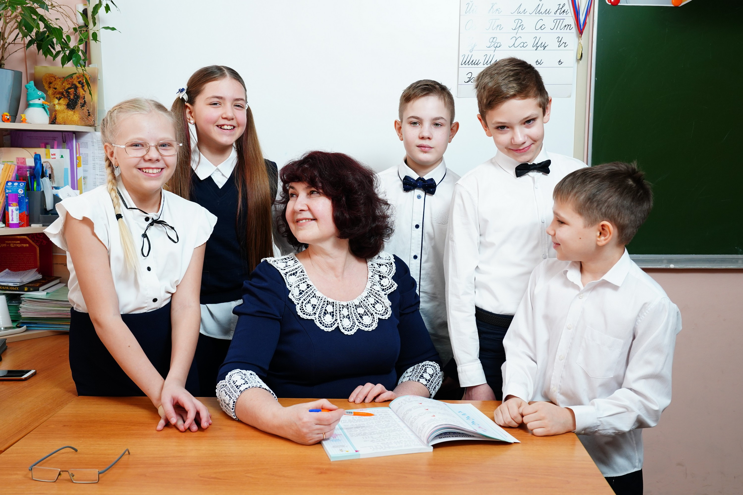 MEMENTO.Выпускные альбомы, школьные, юбилейные и другие книги. Ростов-на-Дону