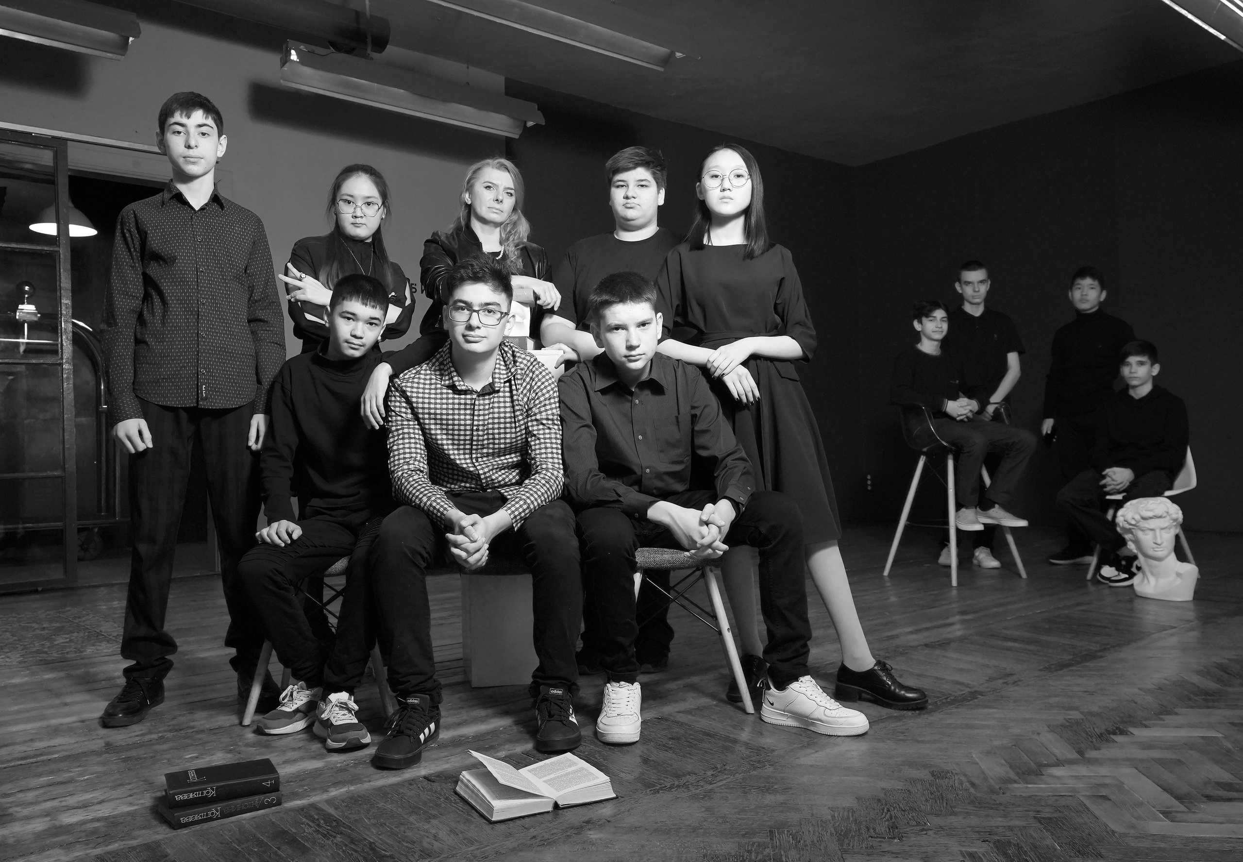 MEMENTO.Выпускные альбомы, школьные, юбилейные и другие книги. Ростов-на-Дону