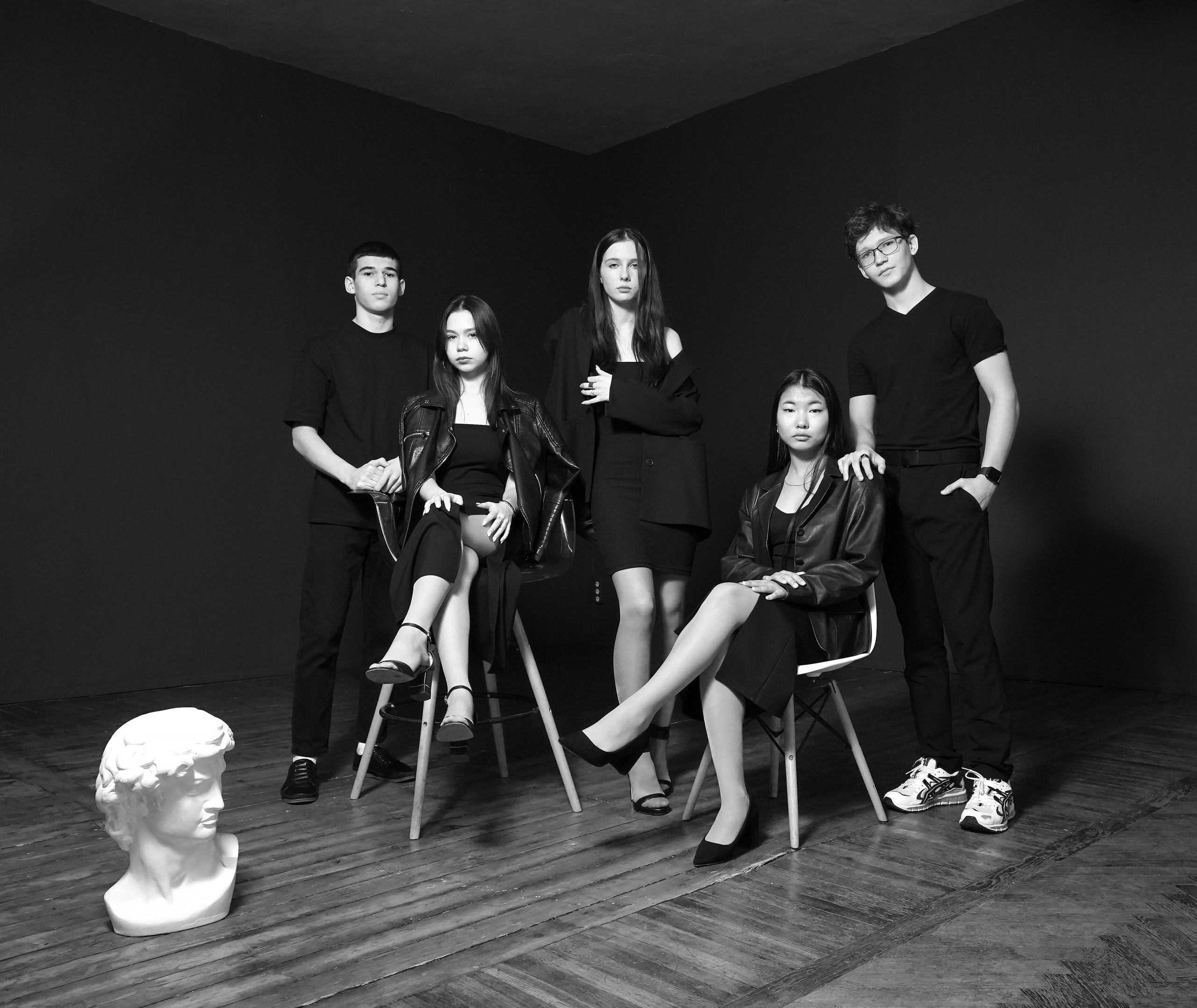 MEMENTO.Выпускные альбомы, школьные, юбилейные и другие книги. Ростов-на-Дону