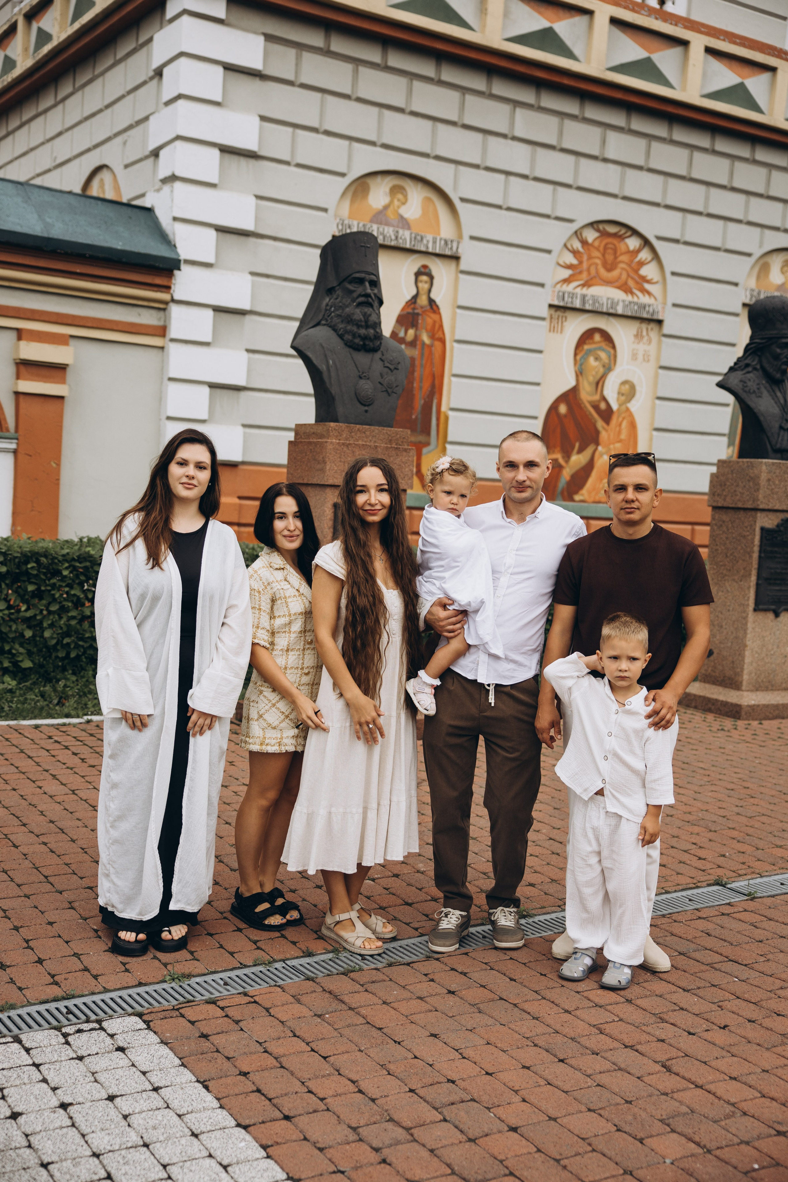 Богоявленский собор. Свадебный, семейный фотограф в Иркутске Светлана Макаричева