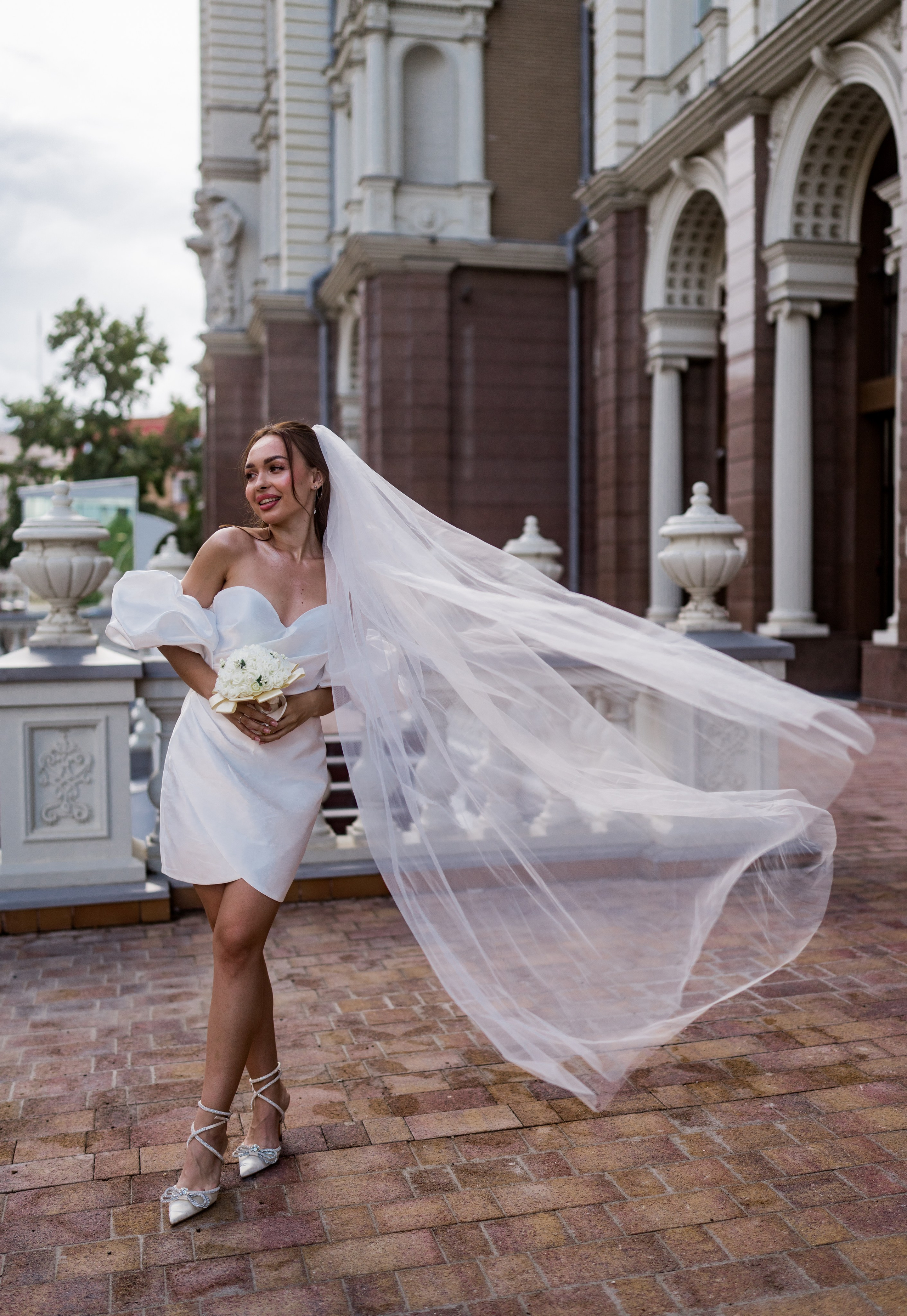 Предсвадебная прогулка Александр и Юлия. Свадебный и индивидуальный фотограф Аля Мамакова