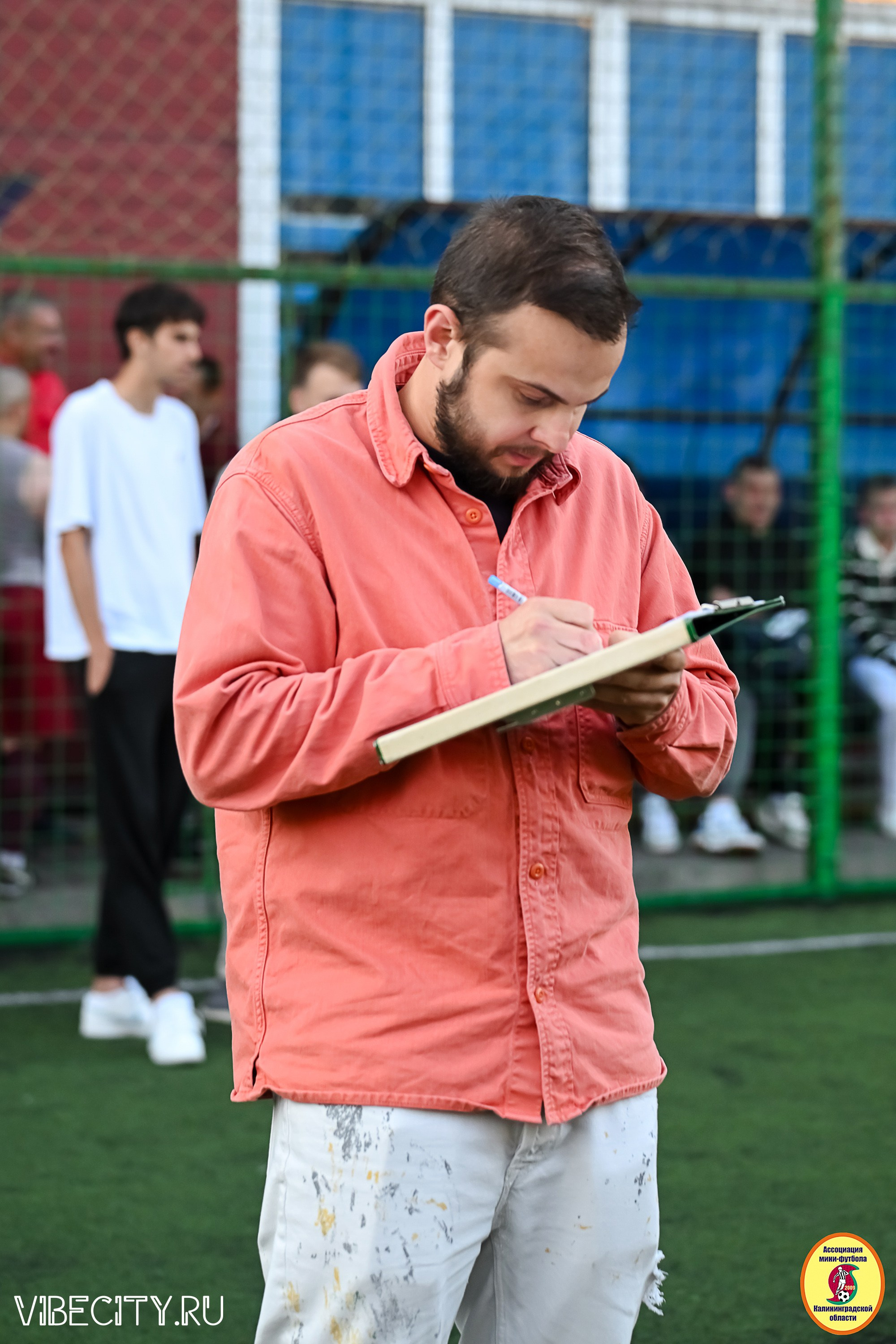 ИГРЫ МИНИ-ФУТБОЛЬНОЙ И КОРПОРАТИВНОЙ ЛИГИ. VIBECITY.RU Вайб Сити Ру Фоторепортажи Фотоотчеты Калининград