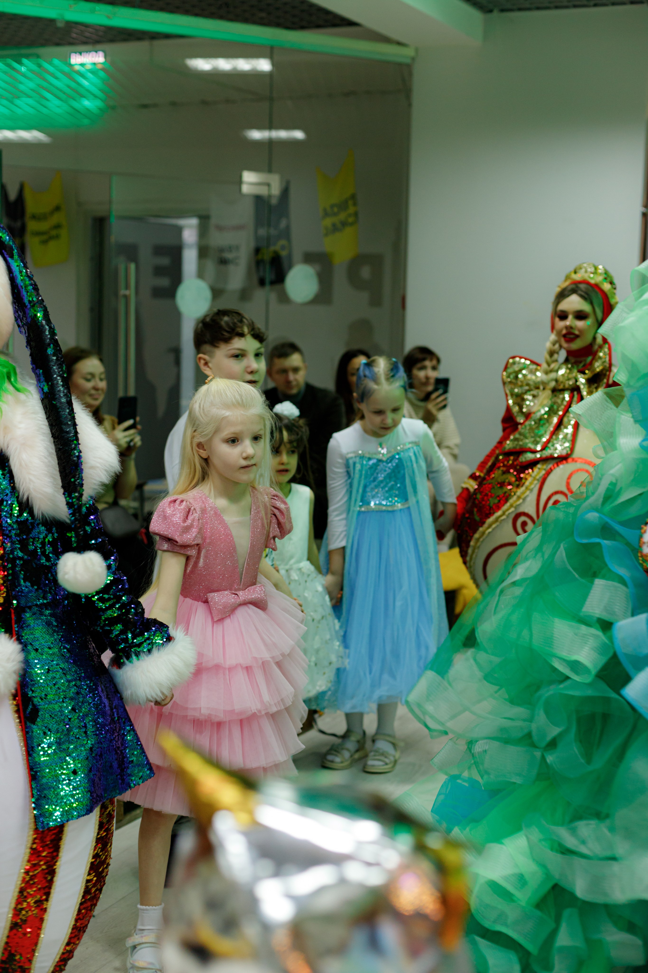 HAPPY NEW YEAR PART/5. Photokarish