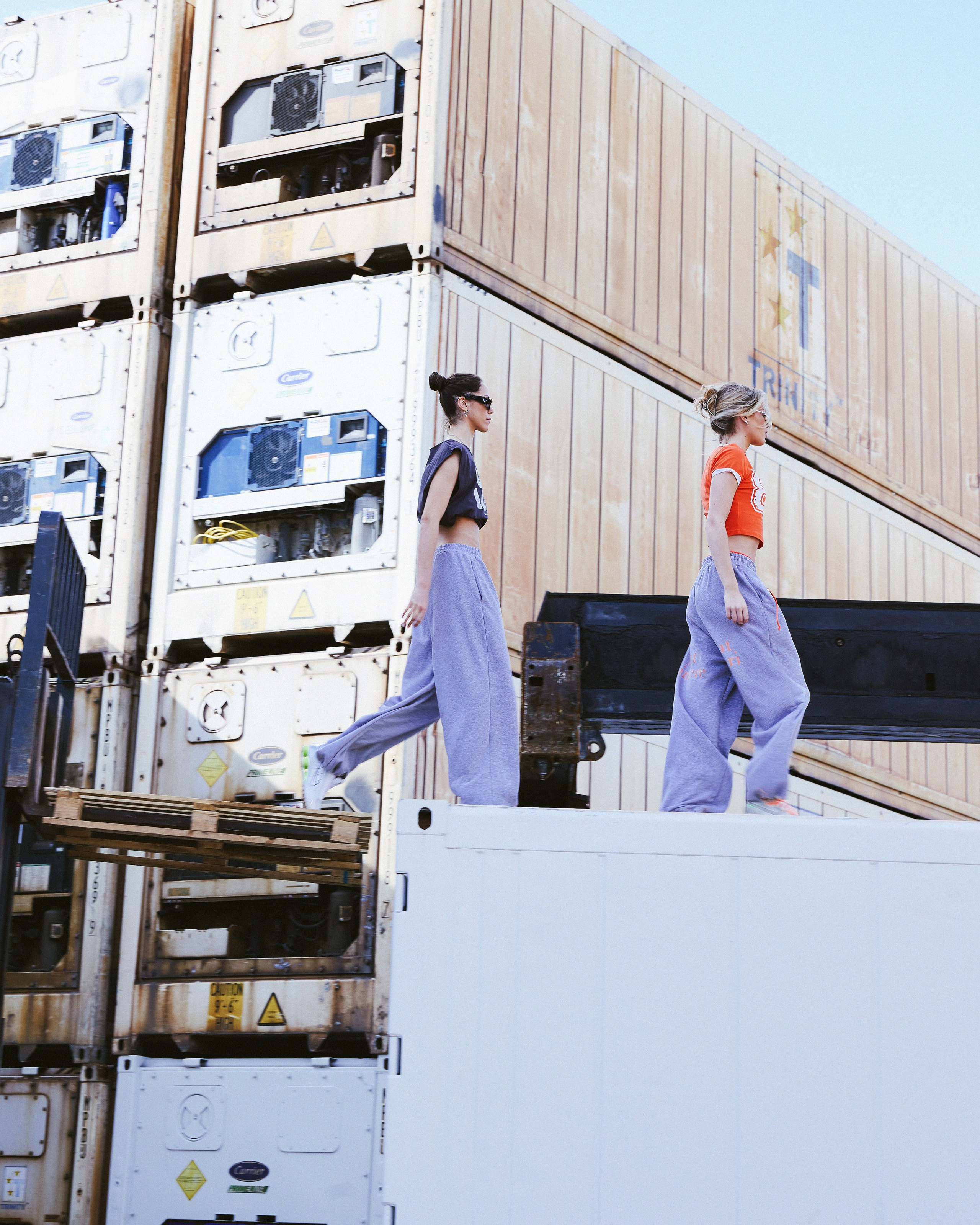 COMMERCIAL FOR BRANDS. VERONIKA TIKHOMIROVA | PHOTOGRAPHER