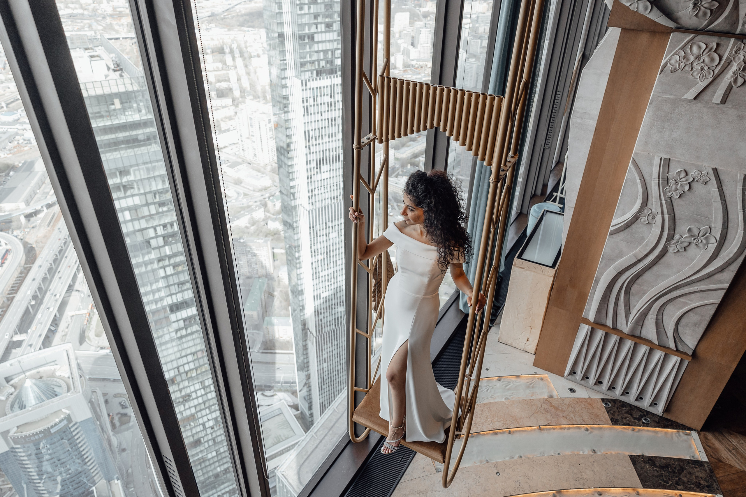 свадебная фотосессия ресторан Birds Москва Сити