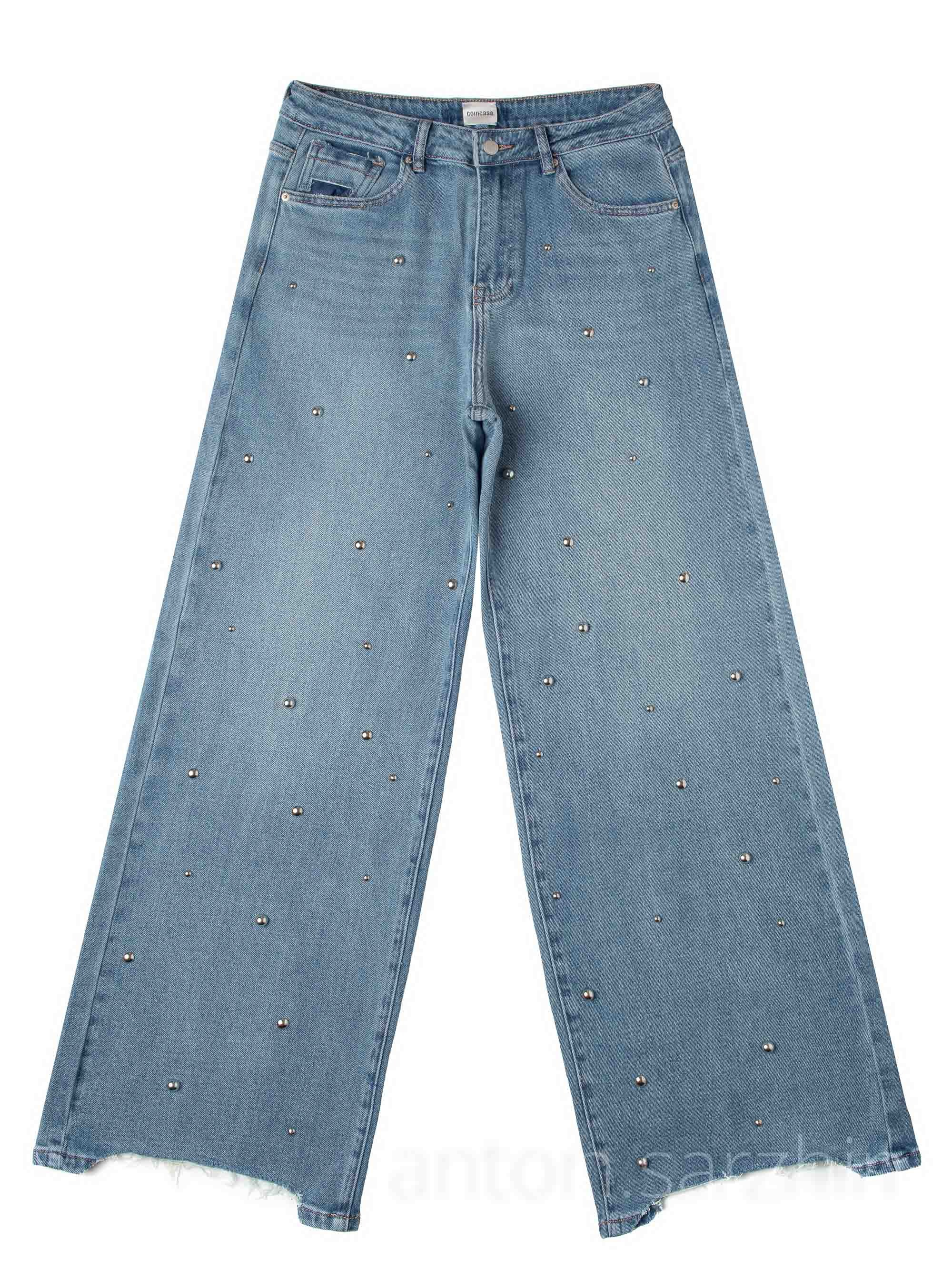 Съемка в раскладку женских джинс