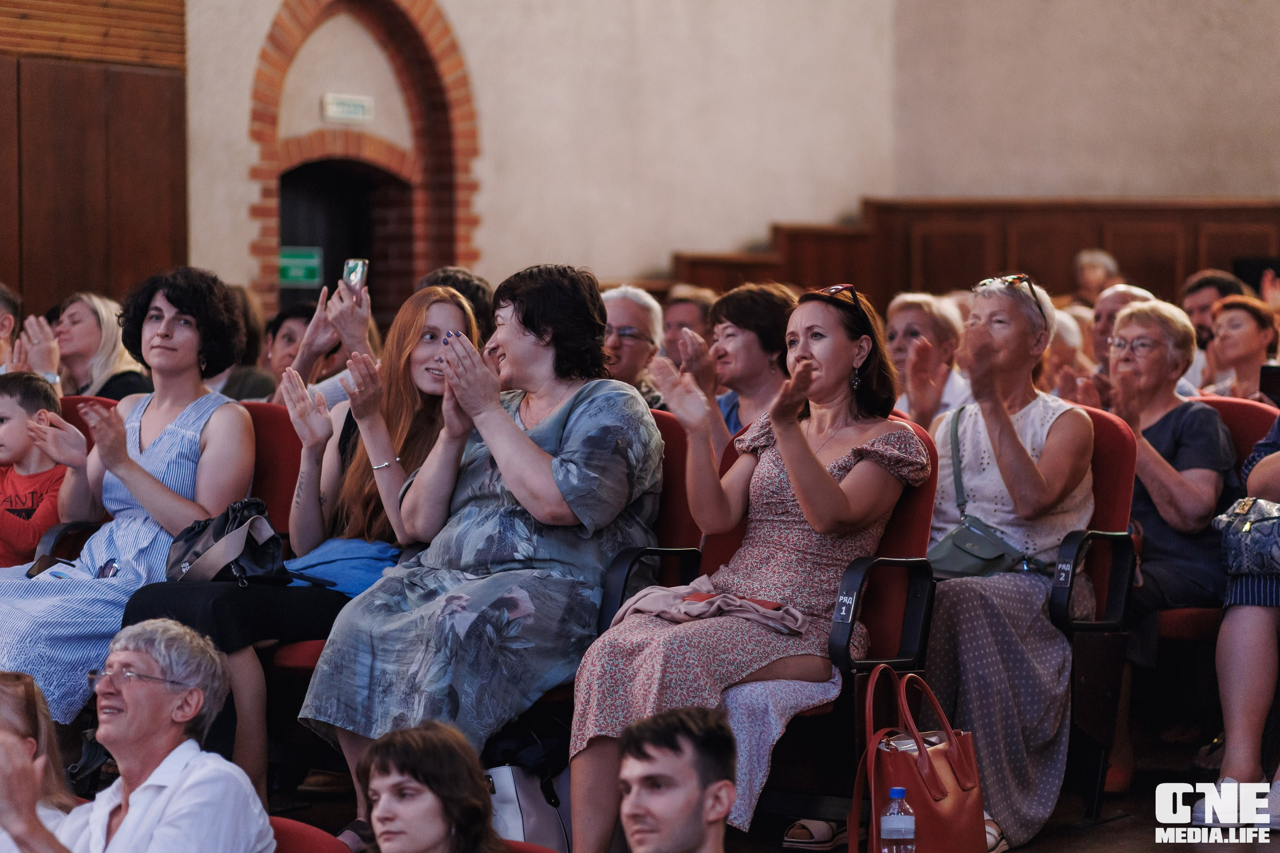 Фоторепортаж из Калининградской филармонии. One Media Life: фоторепортажи, фотоотчеты с мероприятий и заведений