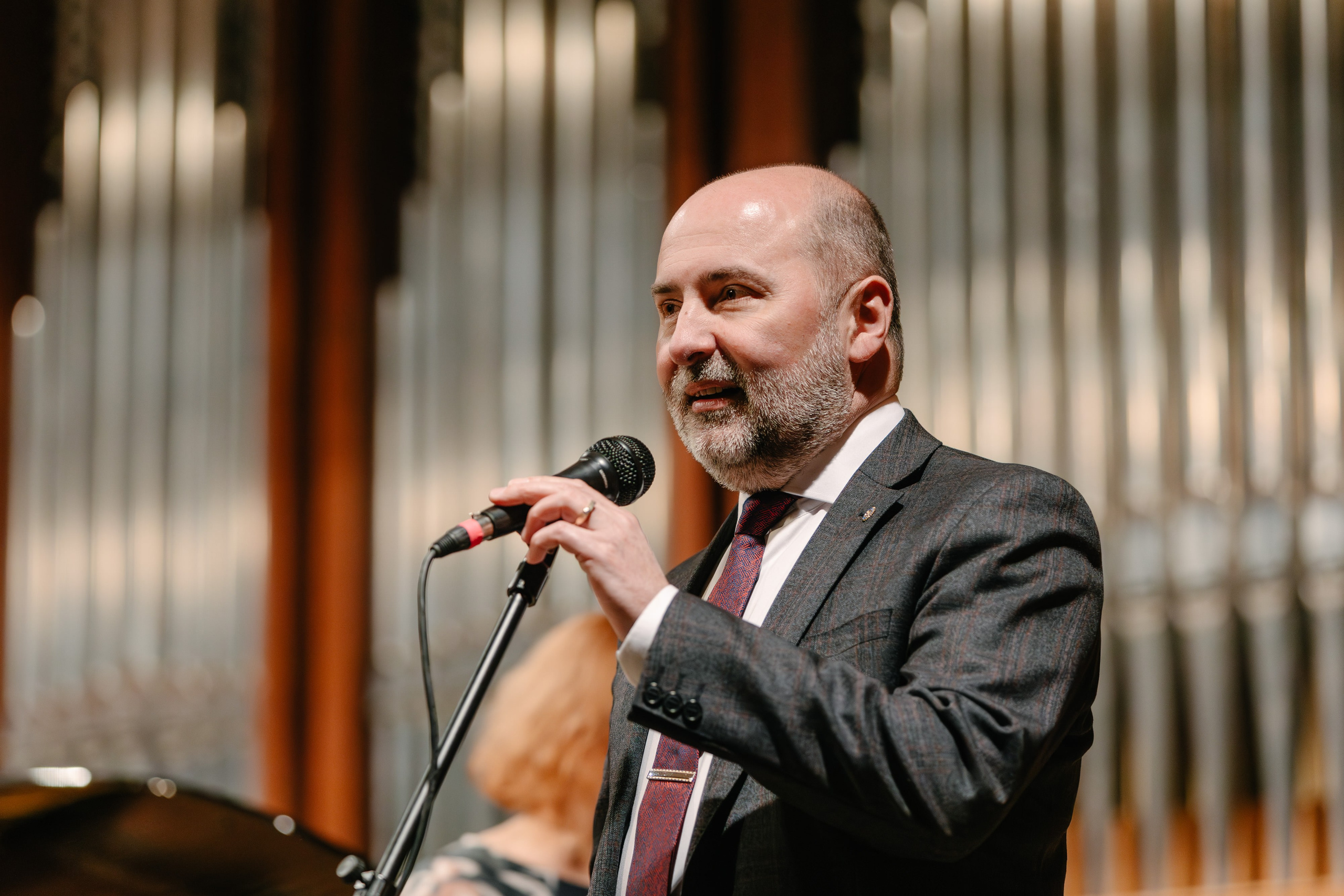 Дмитрий Богданов выступает