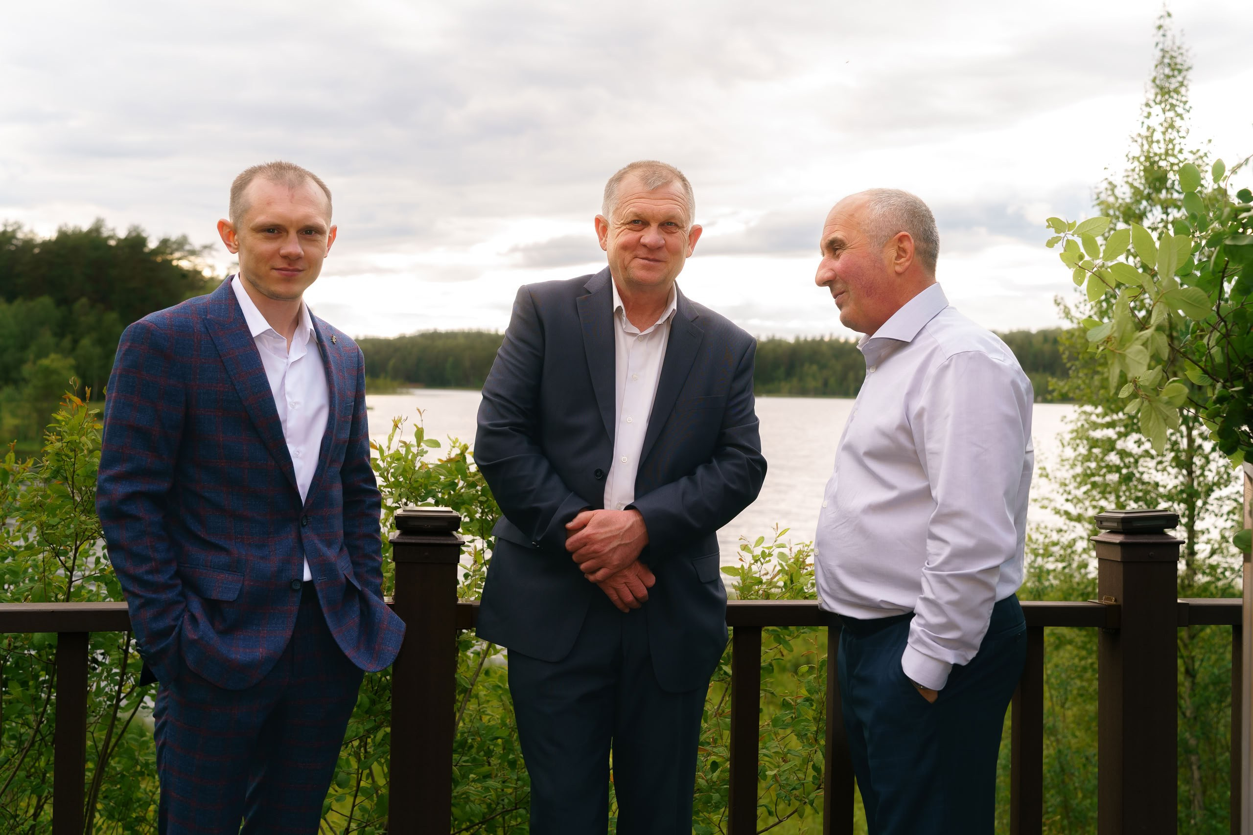 Мария и Михаил — прогулка у озера и церемония. Свадебный фотограф Дмитрий Родионов — Санкт-Петербург и Ленинградская область