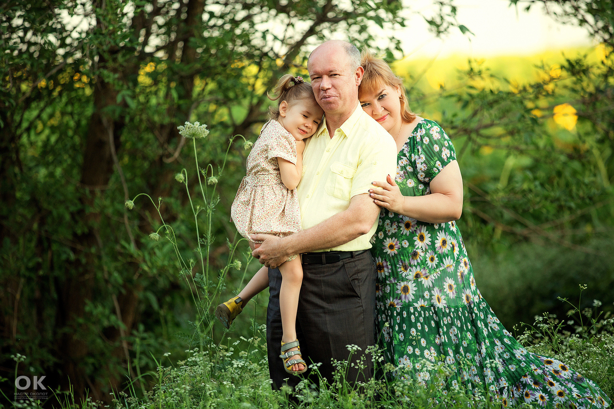 Семейная фотосессия в подсолнухах